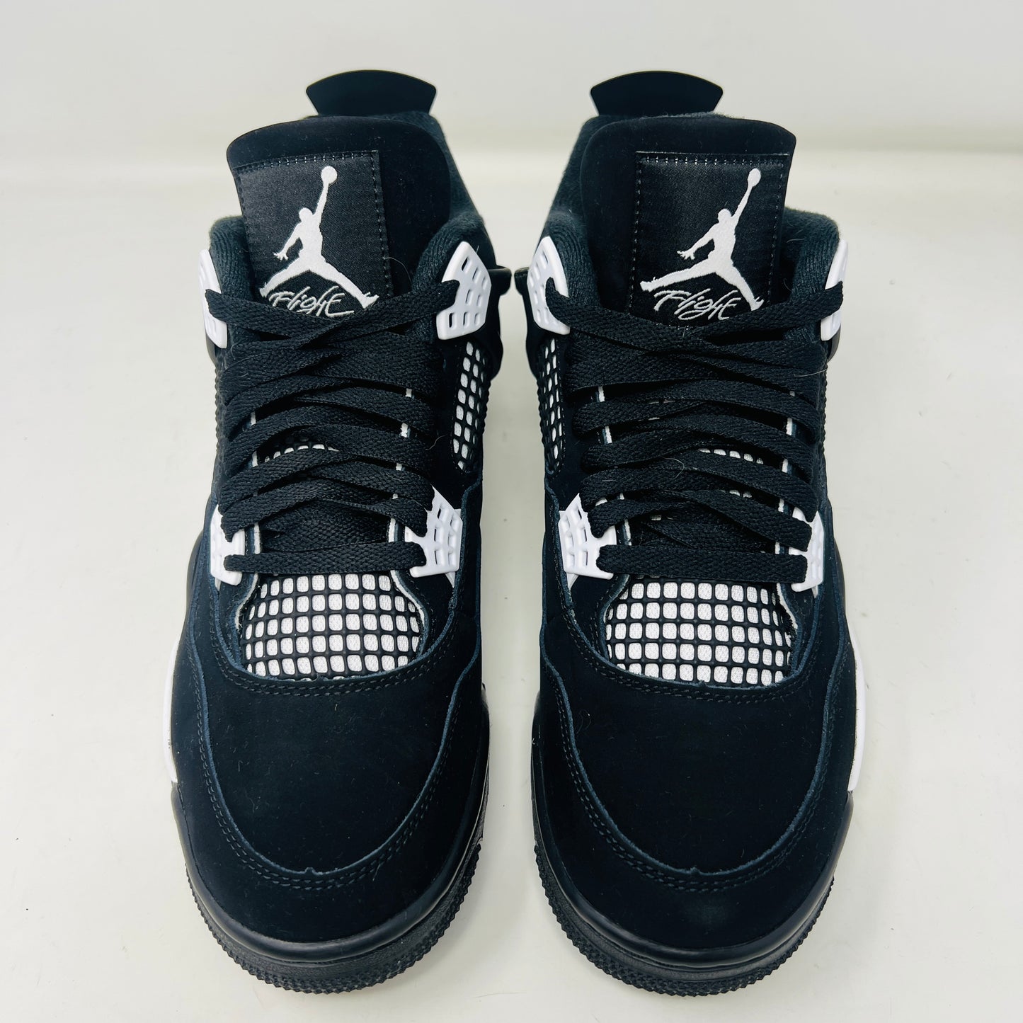 Jordan 4 Retro White Thunder