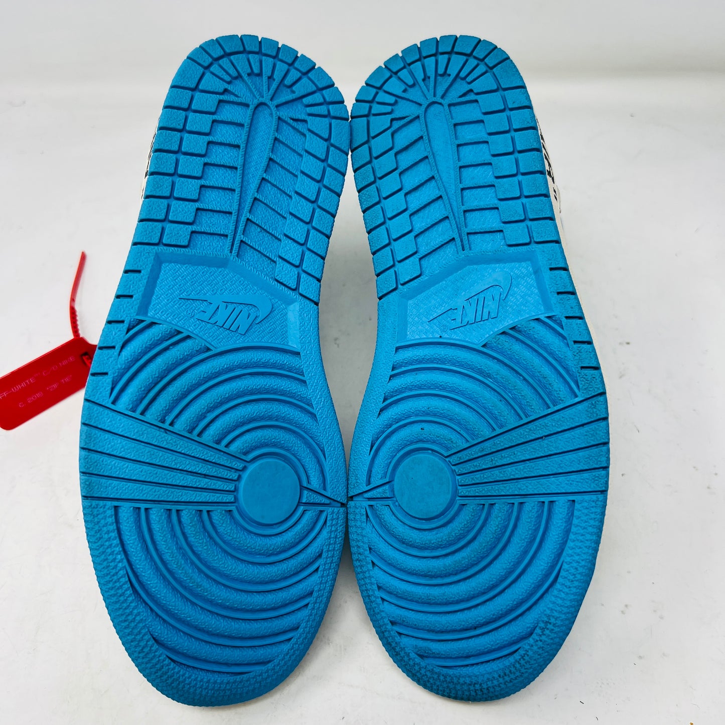 Jordan 1 Retro High Off-White University Blue