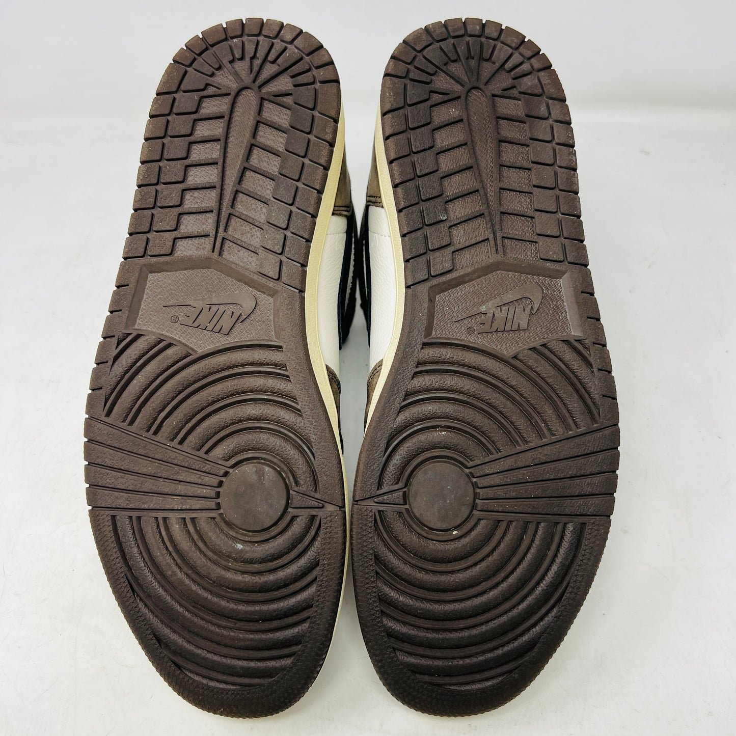 Jordan 1 Retro High OG SP Travis Scott Mocha