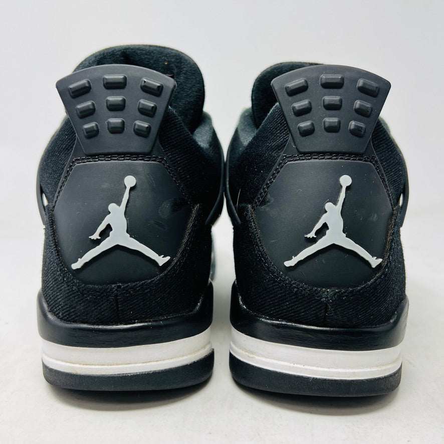 A Jordan 4 Retro SE Black Canvas sneaker in 8/10 condition sits on its shoebox. It features netted side panels, a visible air unit in the heel, and a Jumpman logo on the tongue. The box is marked with size 9.5 and style details.