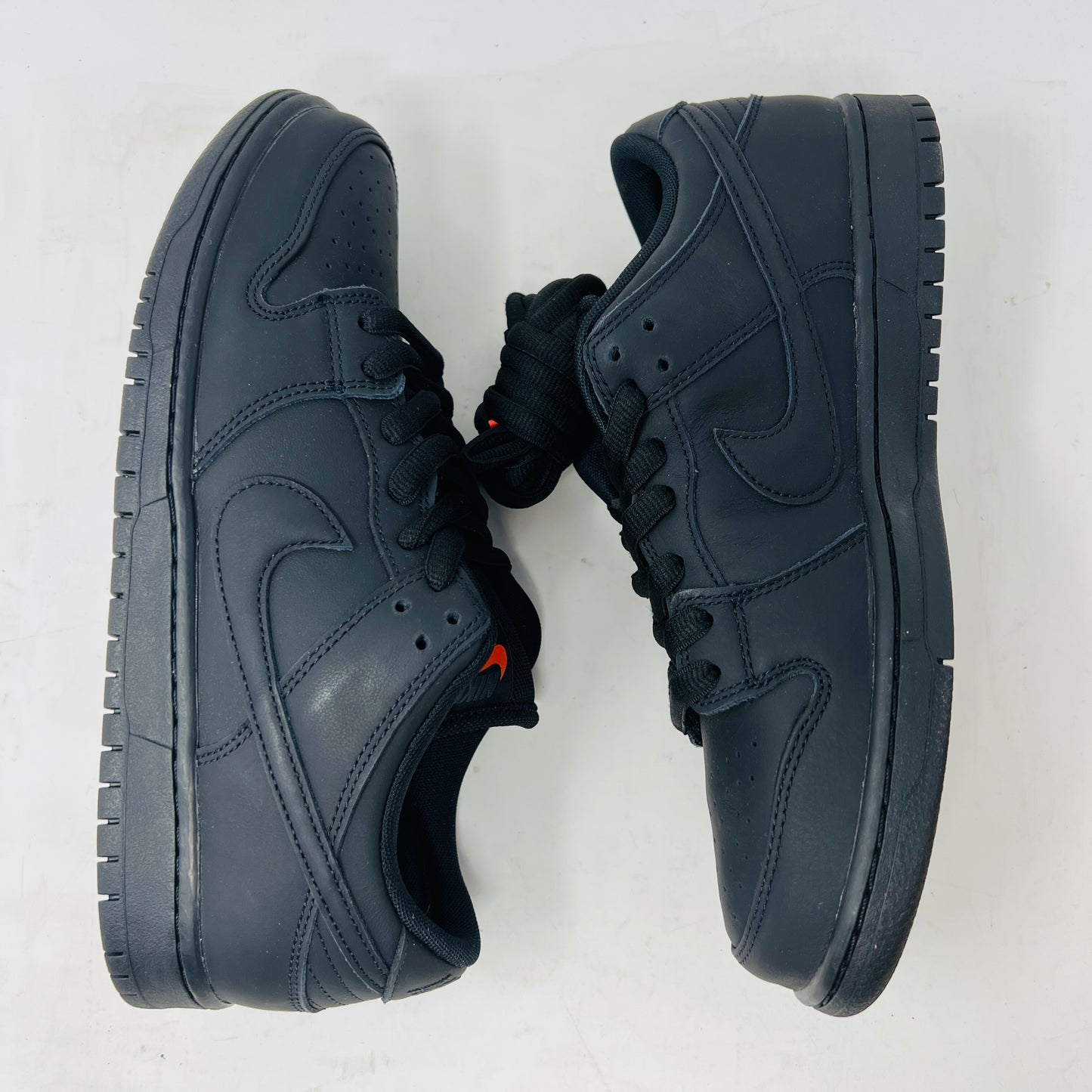 Nike SB Dunk Low Pro Triple Black