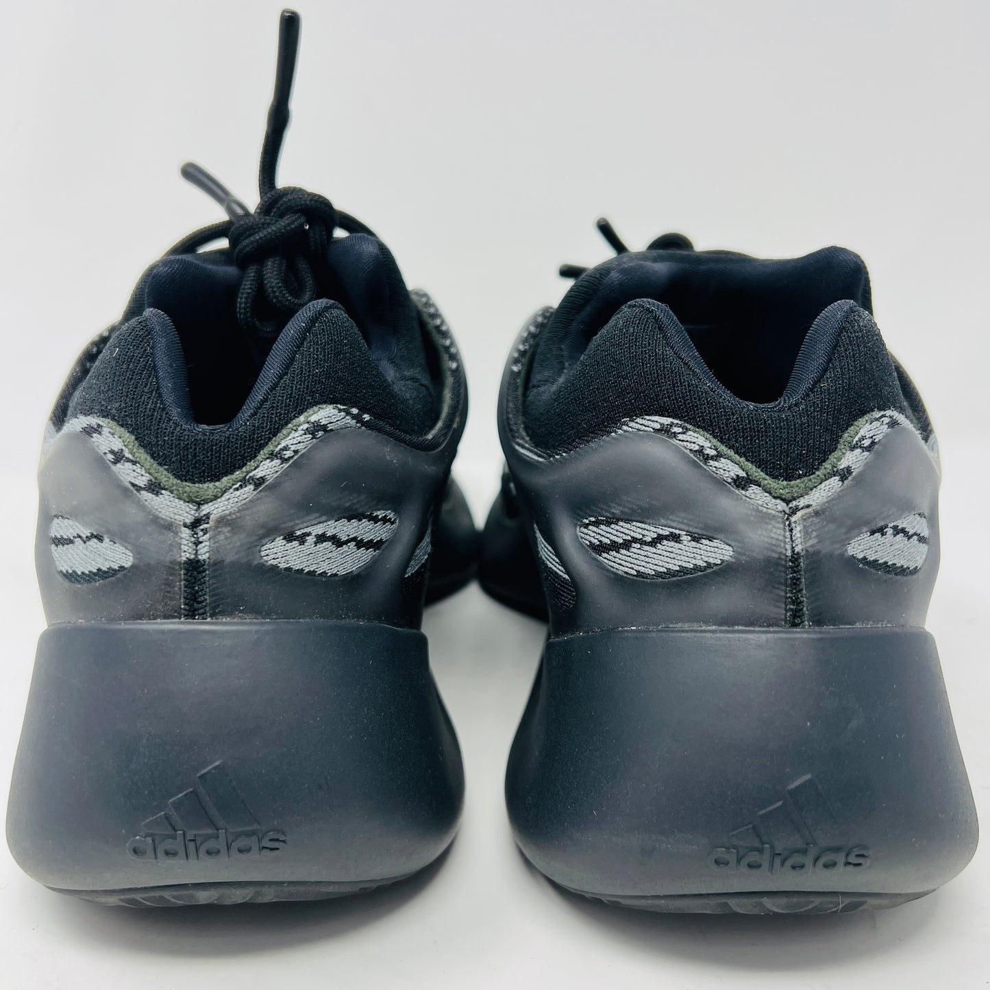 adidas Yeezy 700 V3 Alvah
