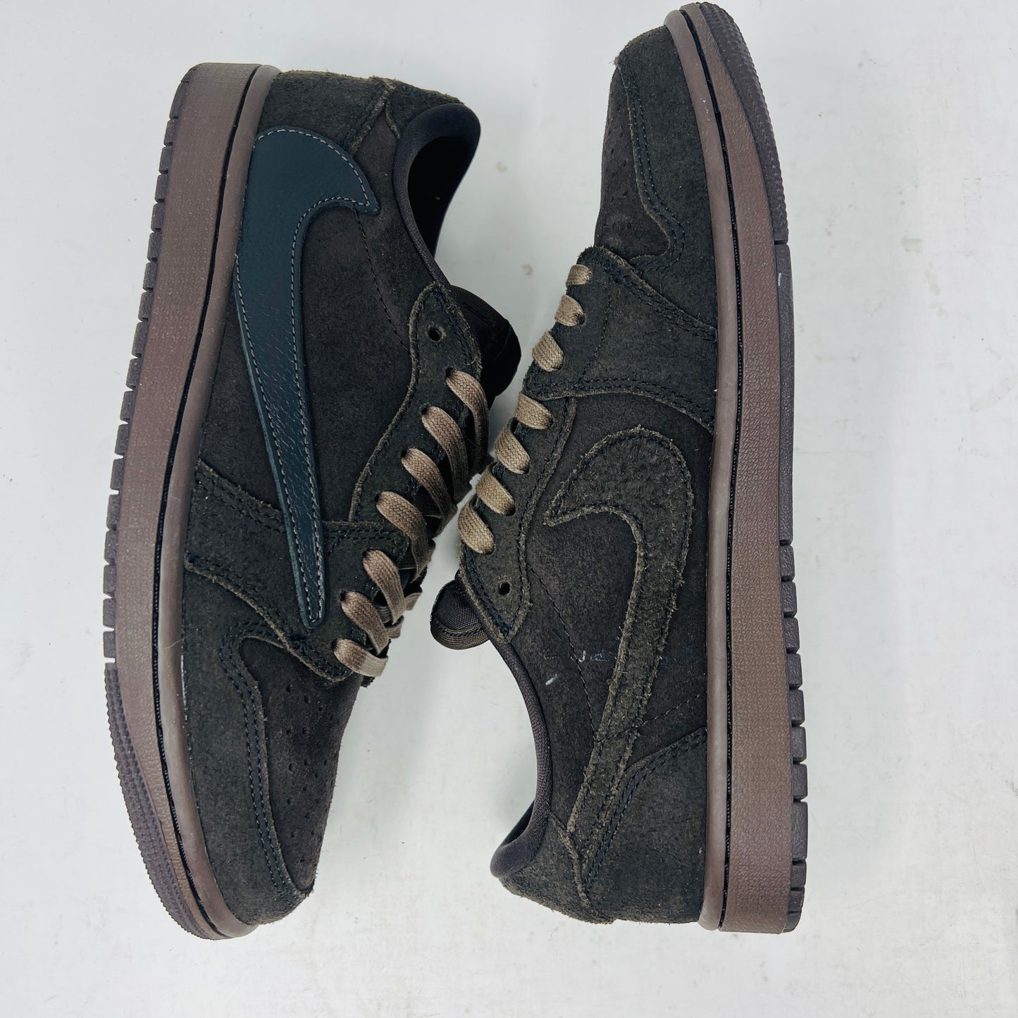 Jordan 1 Retro Low OG SP Travis Scott Velvet Brown