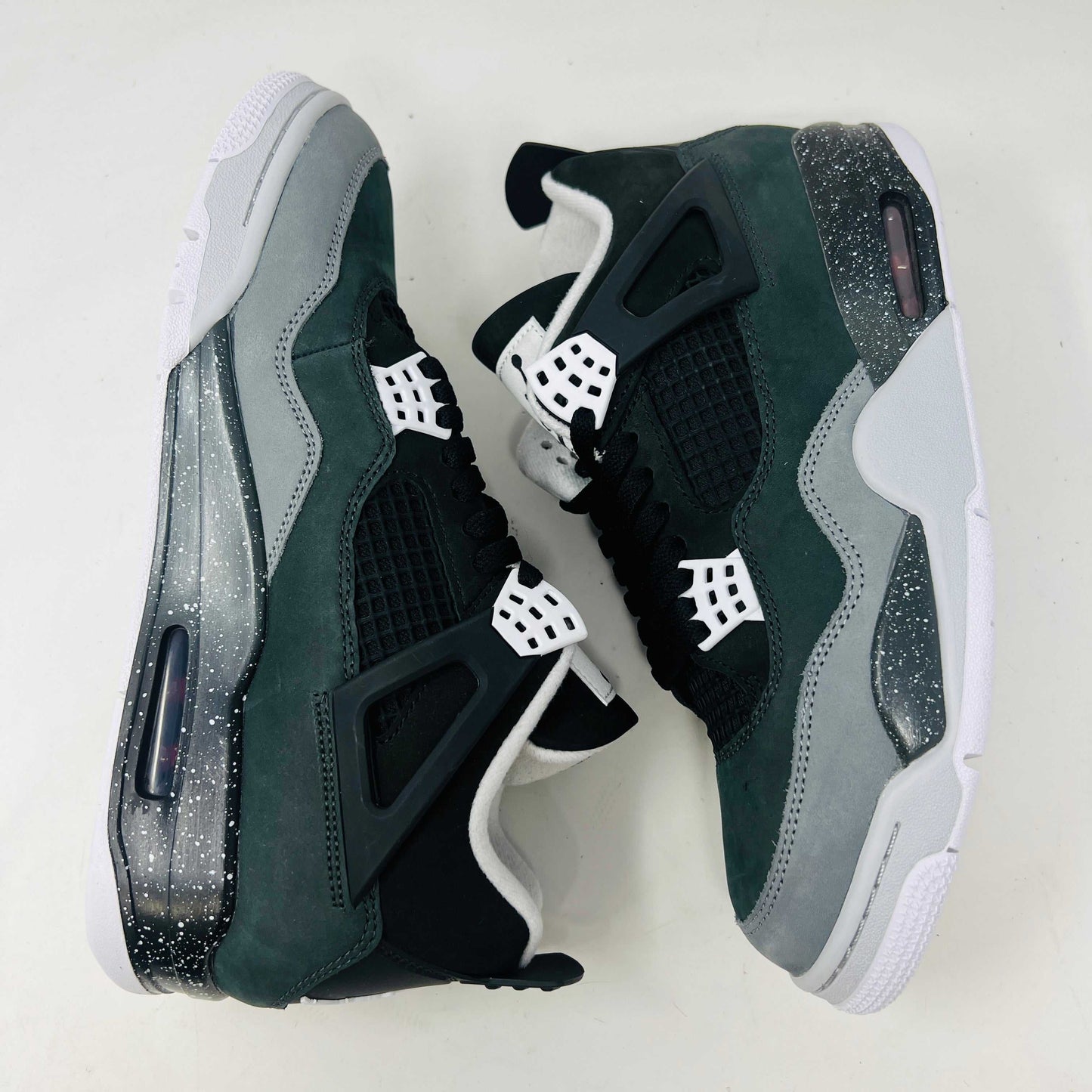 Jordan 4 Retro Fear