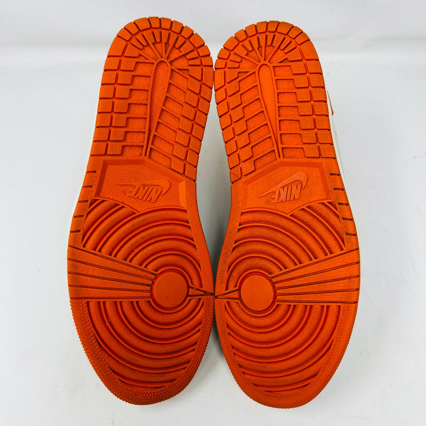 Jordan 1 Retro Shattered Backboard