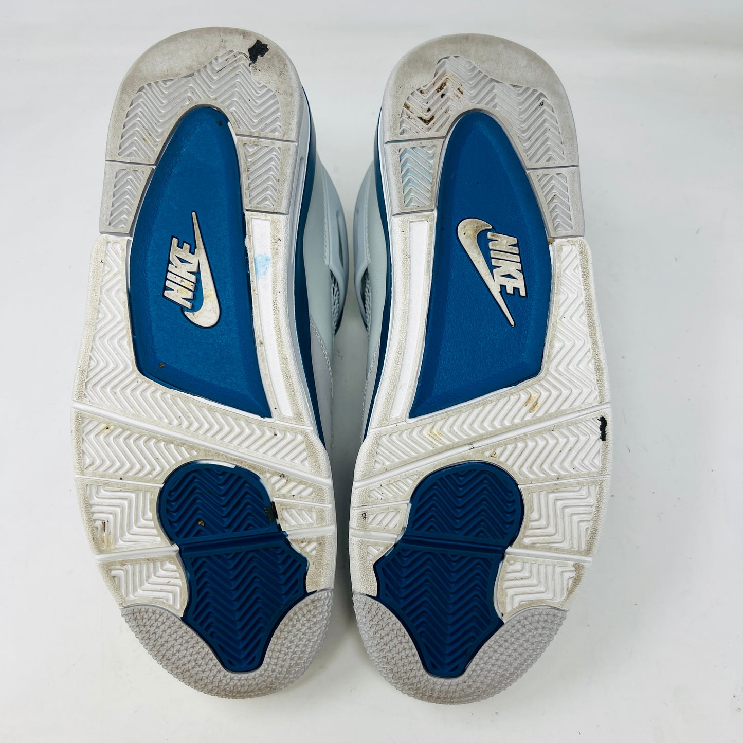 Jordan 4 Retro Military Blue