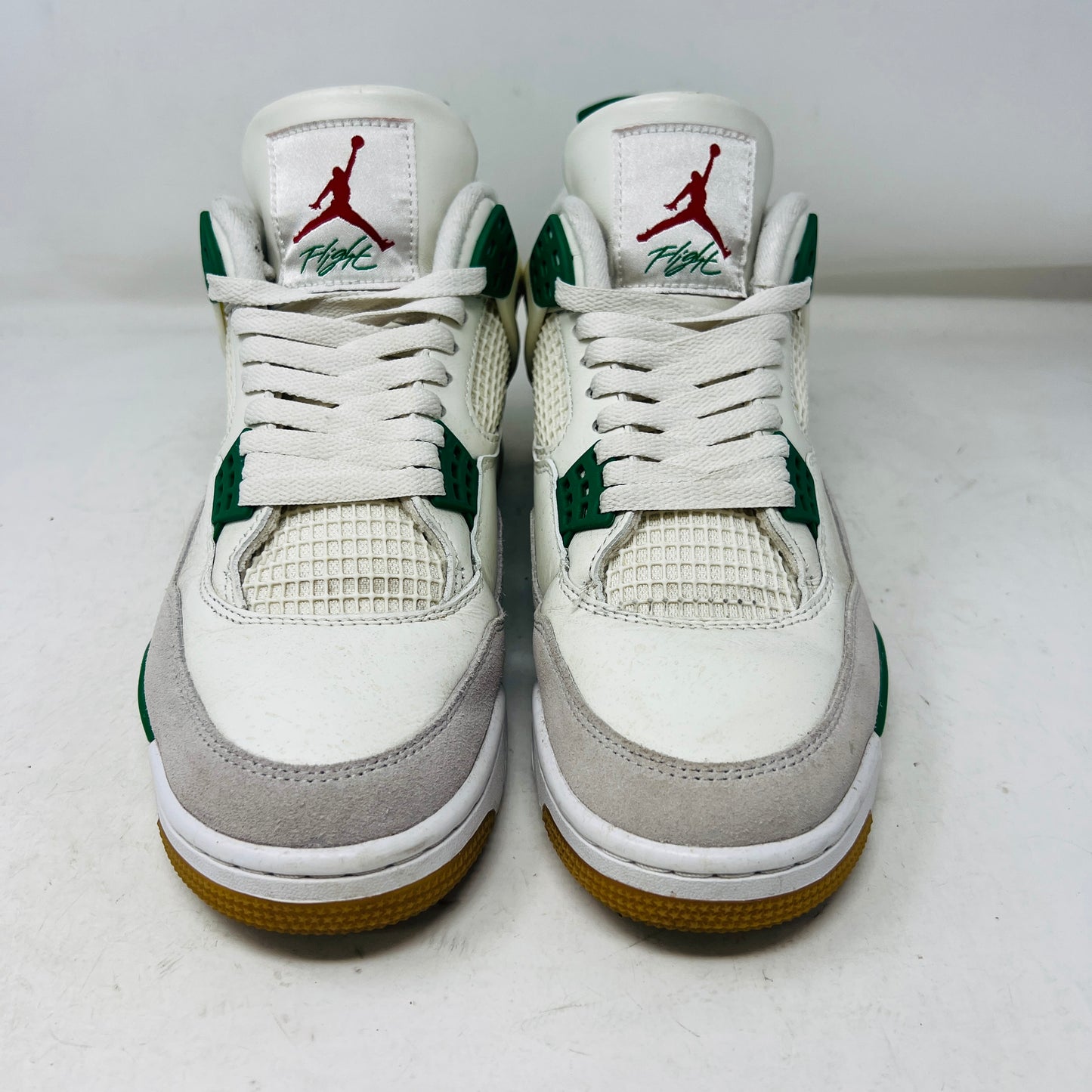 Jordan 4 Retro SB Pine Green
