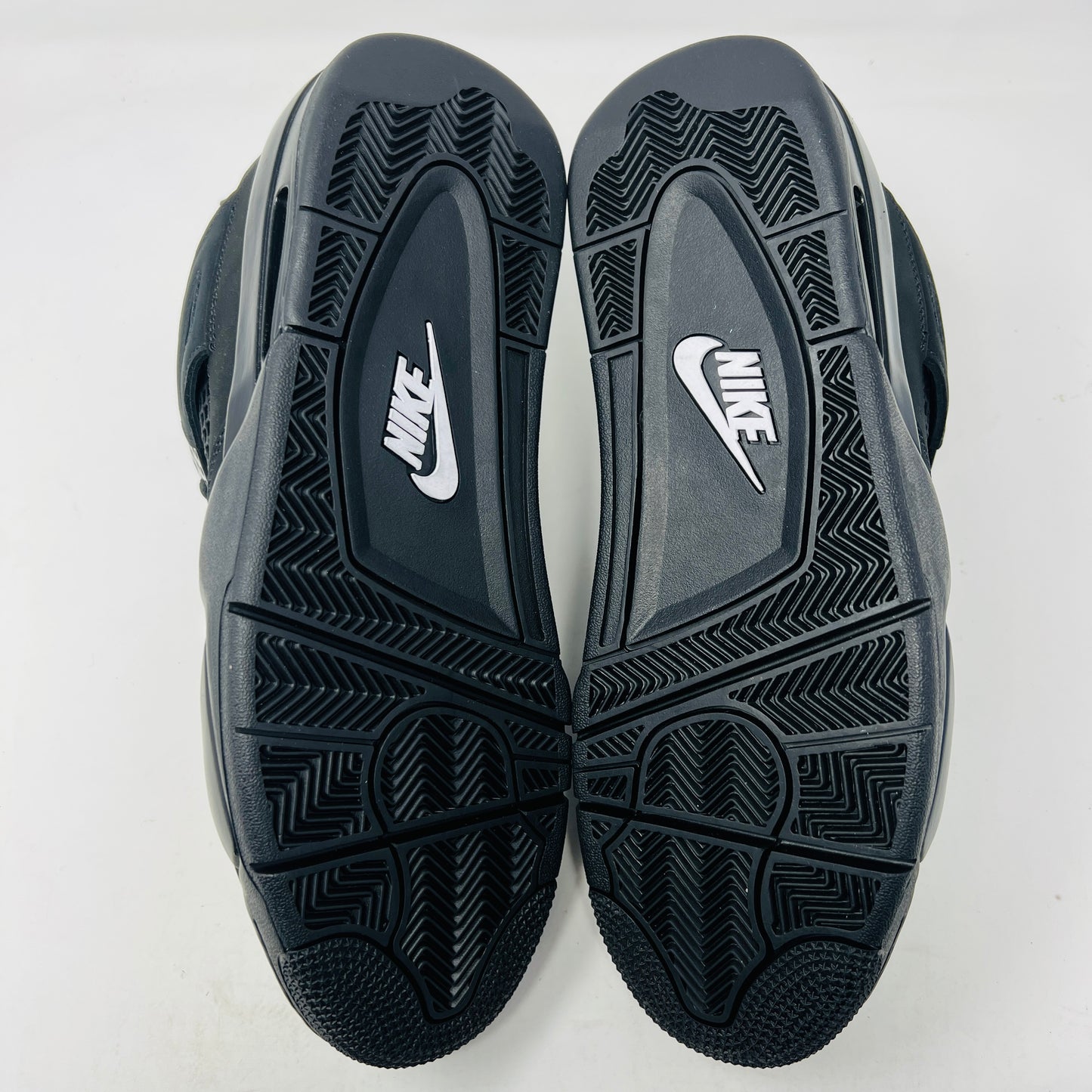 Jordan 4 Retro Black Cat (2025)