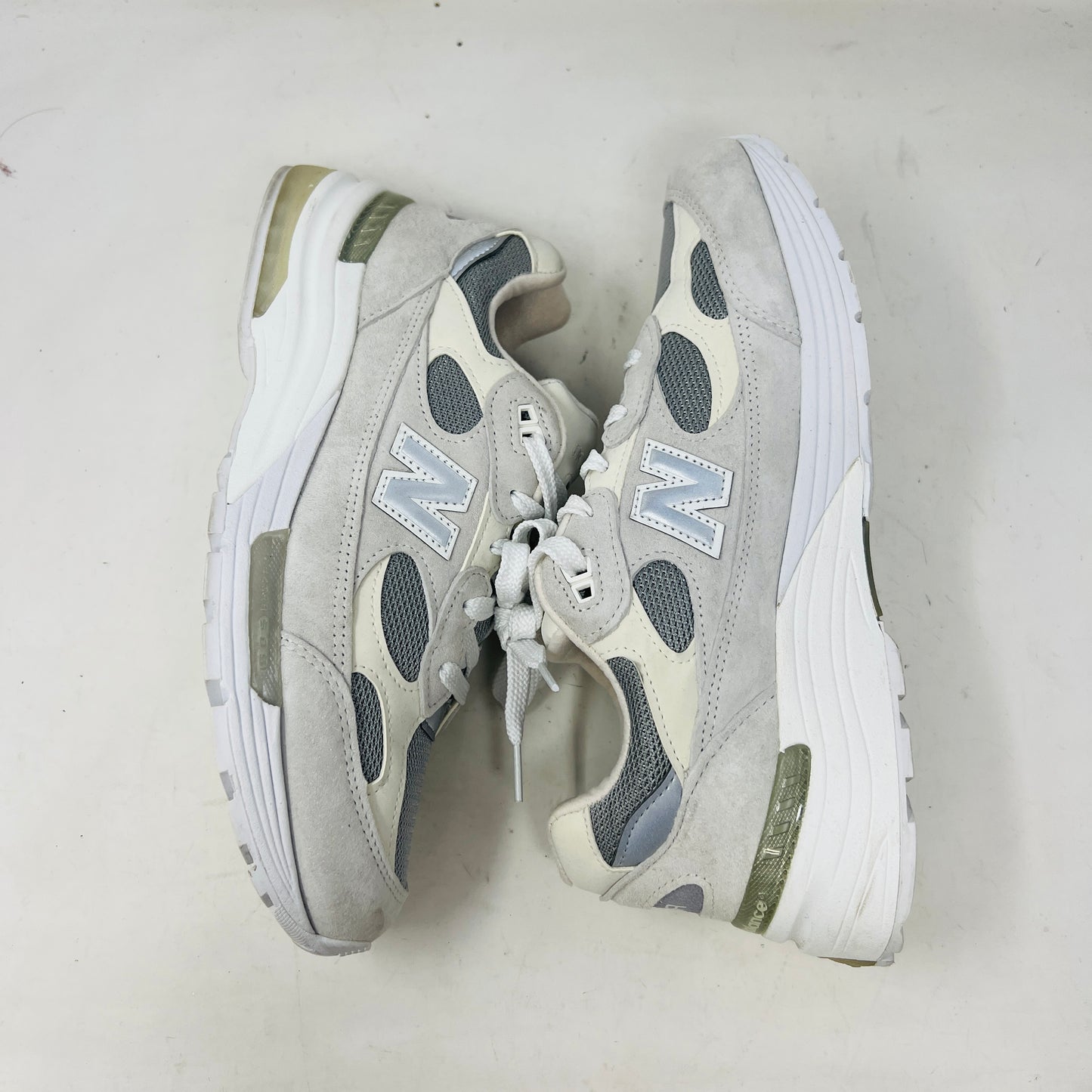 New Balance 992 White Silver Nimbus Cloud