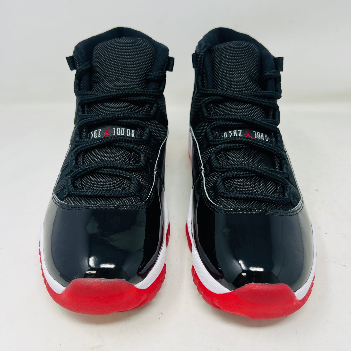 Jordan 11 Retro Playoffs Bred (2019)