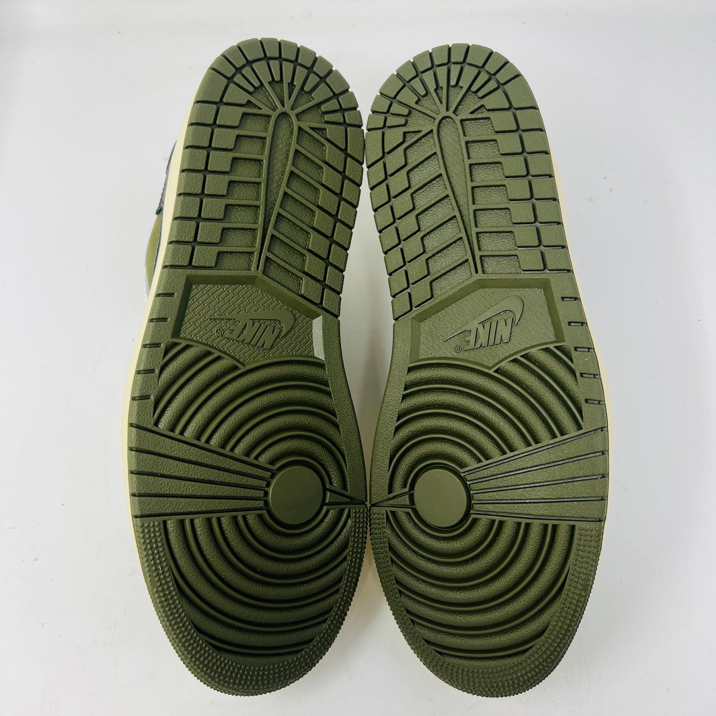 Jordan 1 Retro Low OG SP Travis Scott Medium Olive