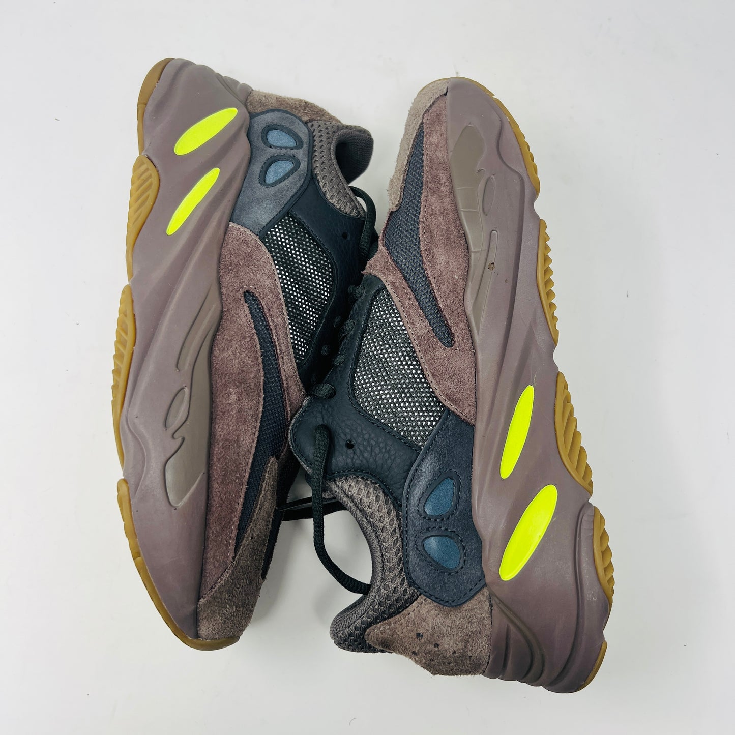 adidas Yeezy Boost 700 Mauve