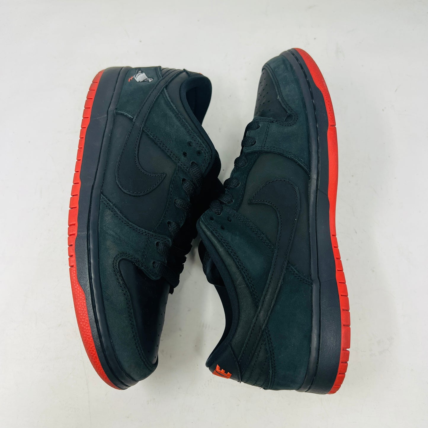 Nike SB Dunk Low Black Pigeon