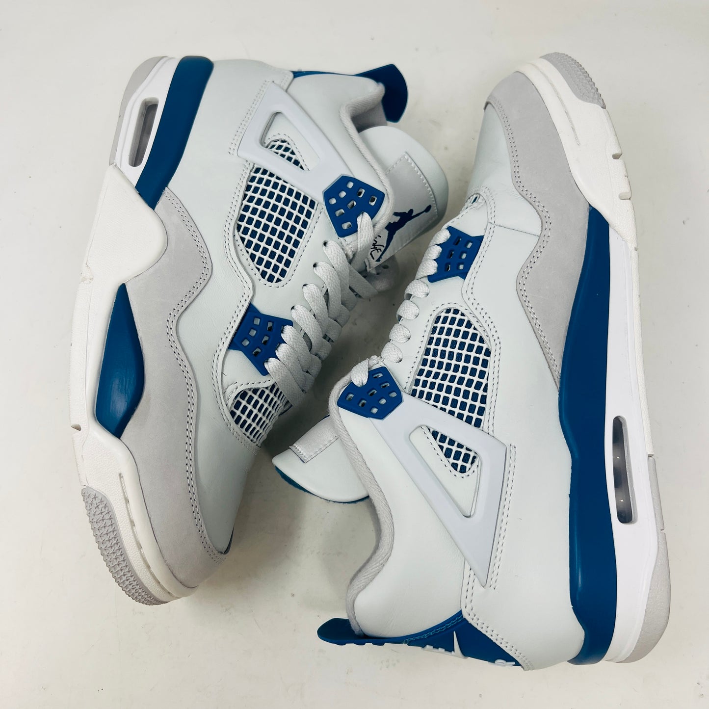 Jordan 4 Retro Military Blue