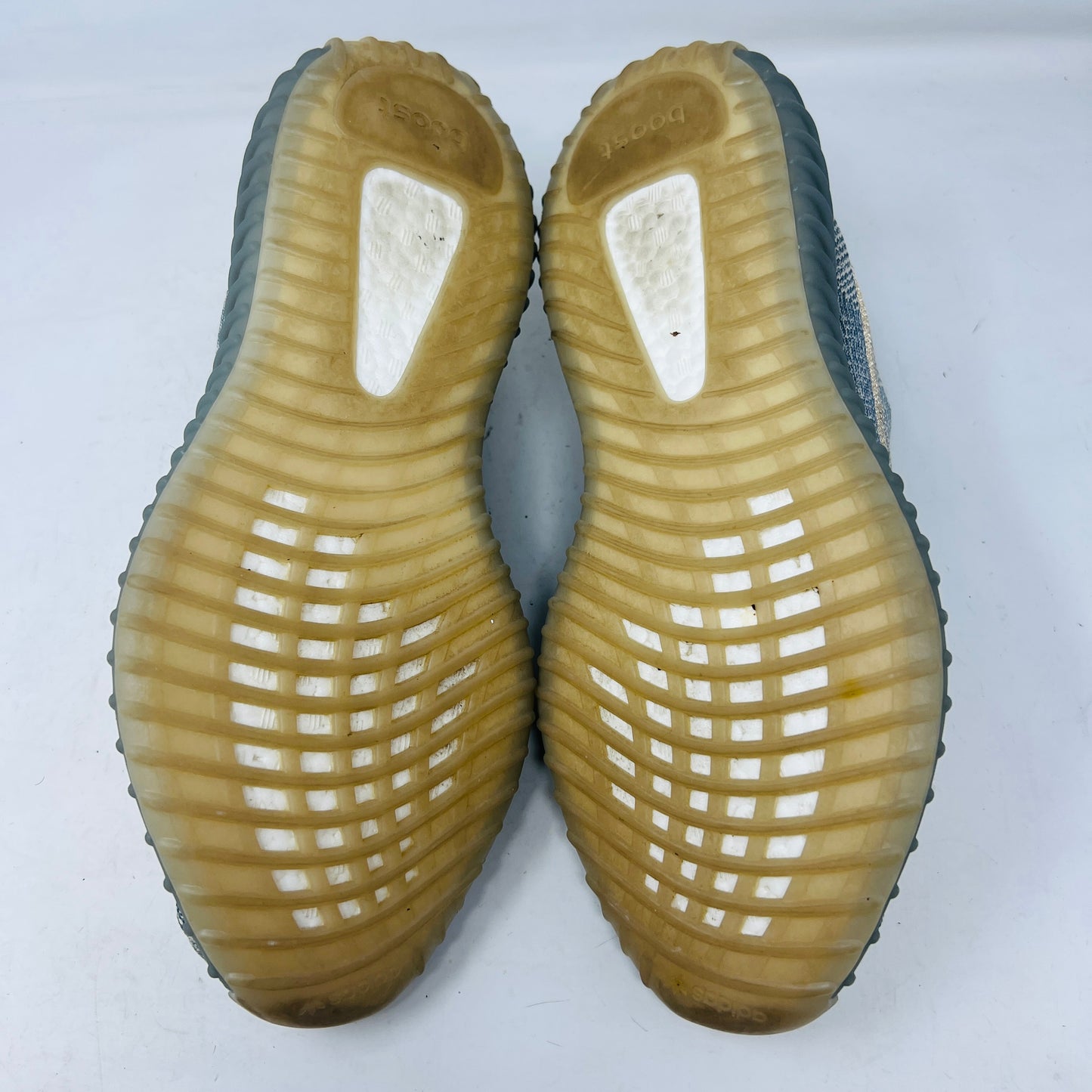 adidas Yeezy Boost 350 V2 Israfil