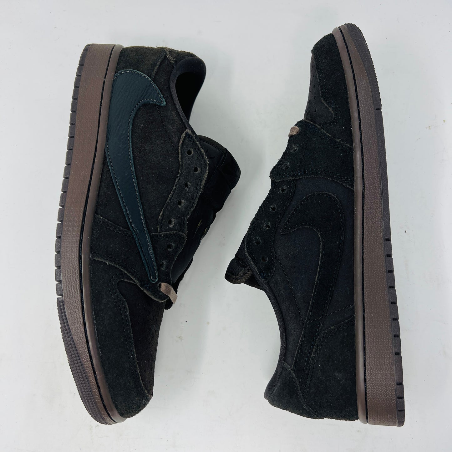 Jordan 1 Retro Low OG SP Travis Scott Velvet Brown