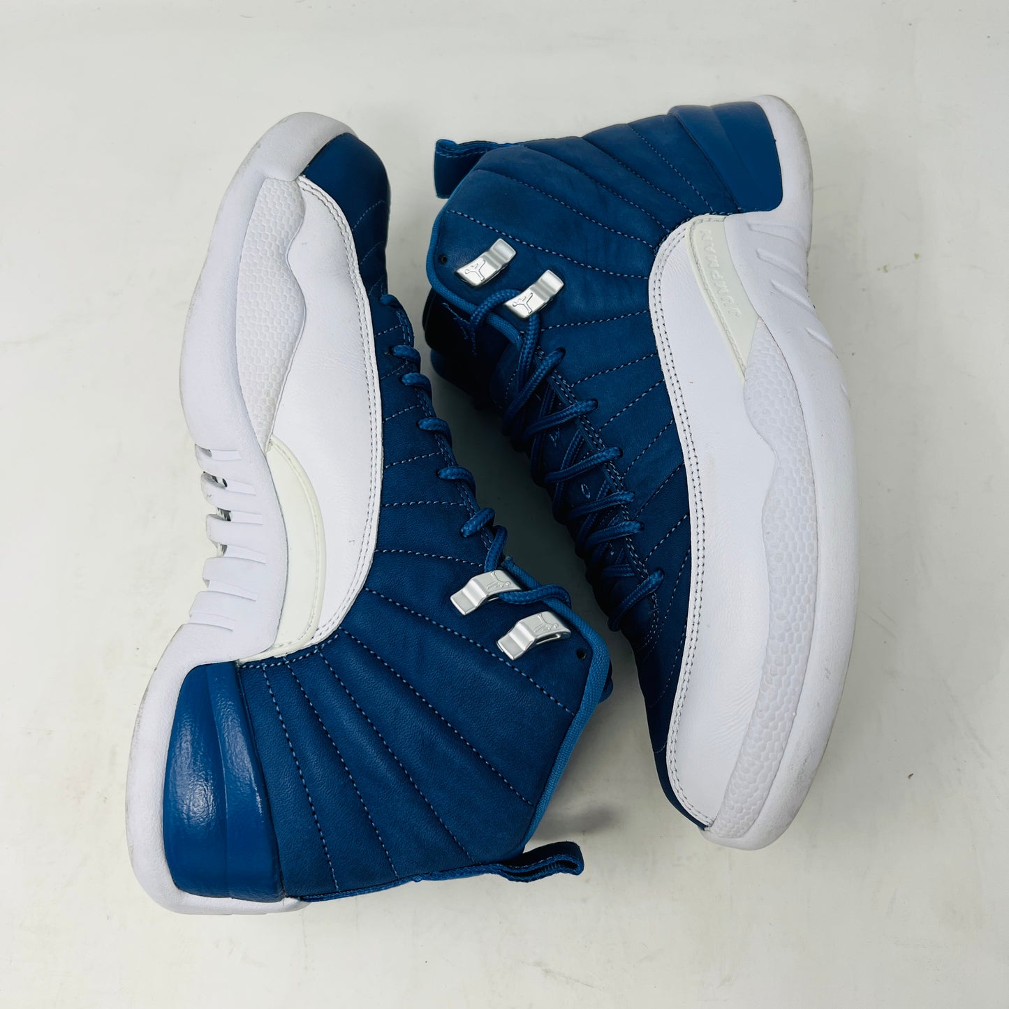 Jordan 12 Retro Indigo