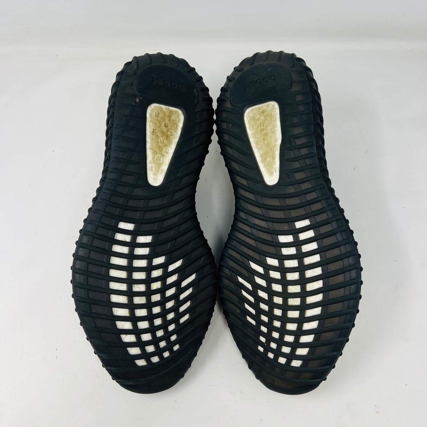 adidas Yeezy Boost 350 V2 Black Red