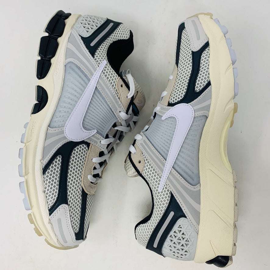 Nike Vomero 5 Supersonic Light Bone Black