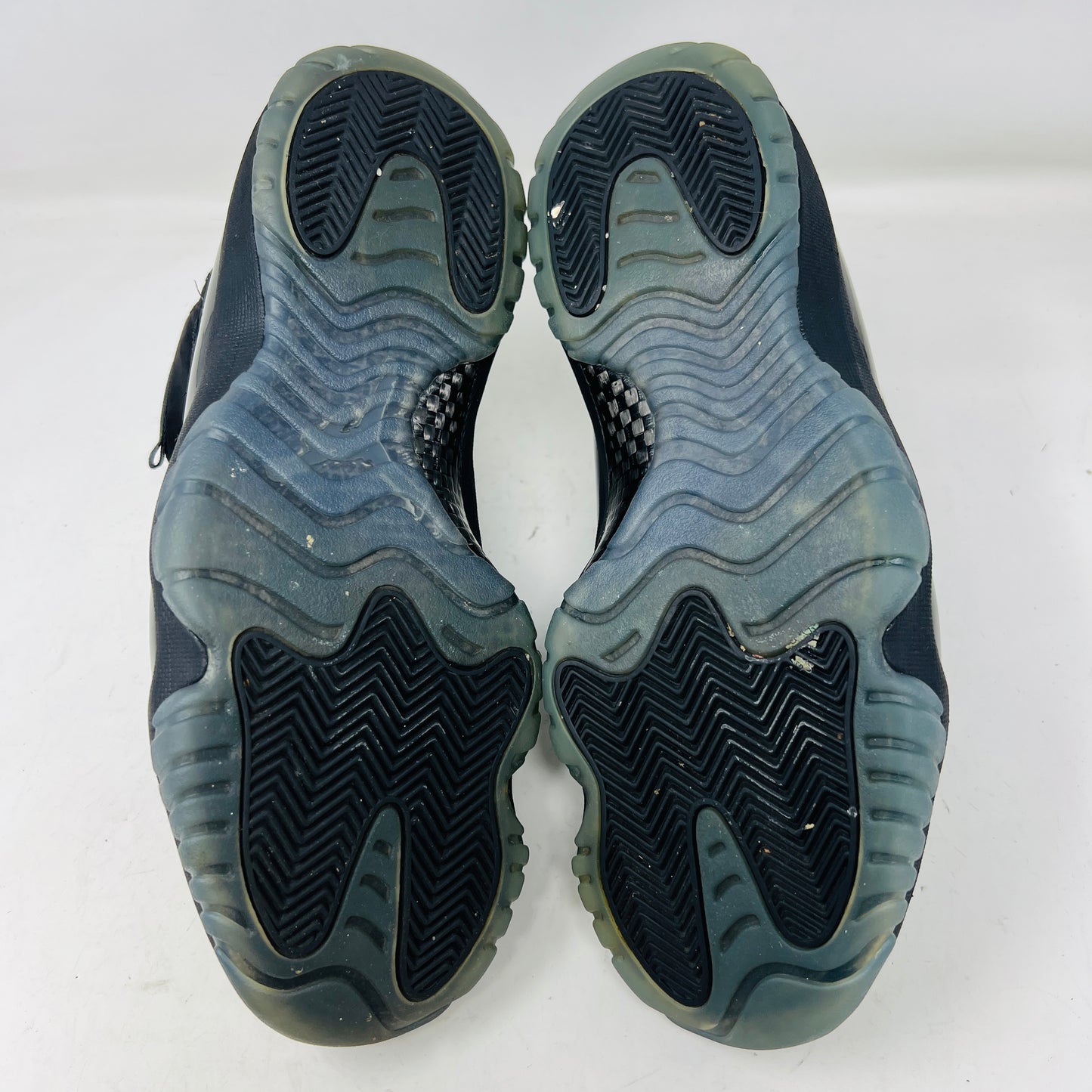 Jordan 11 Retro Cap and Gown