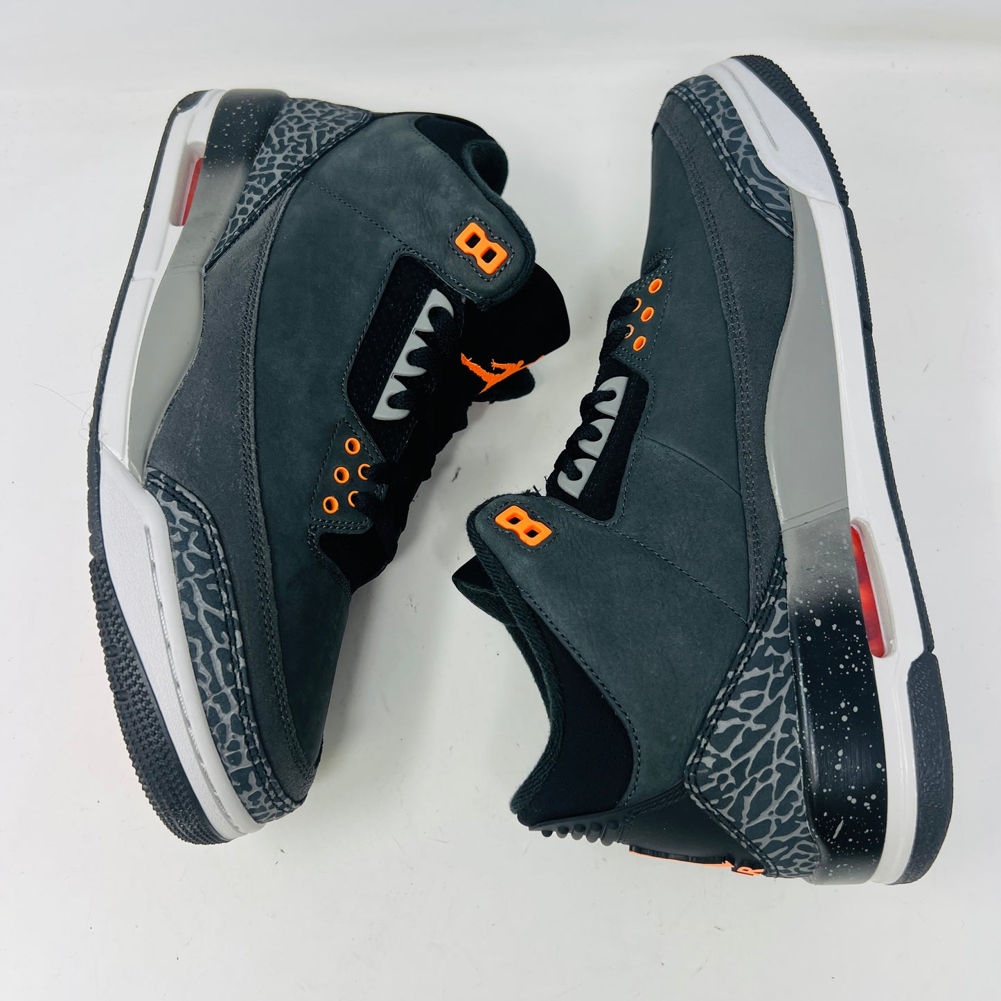 Jordan 3 Retro Fear Pack (2023)