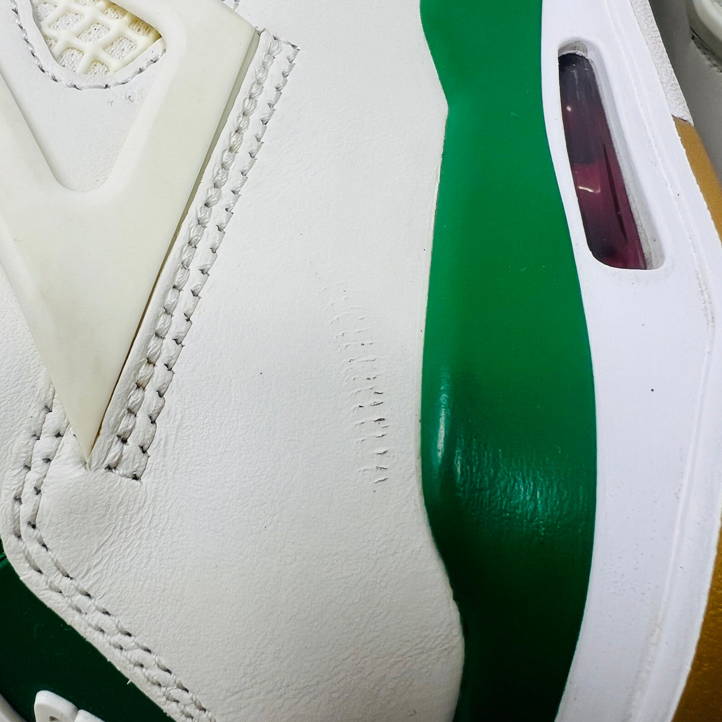 Jordan 4 Retro SB Pine Green