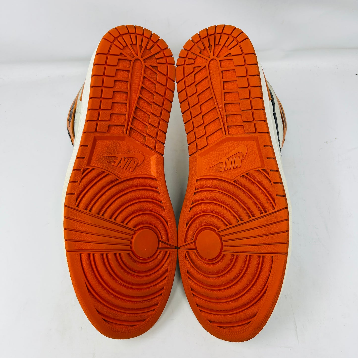 Jordan 1 Retro Shattered Backboard