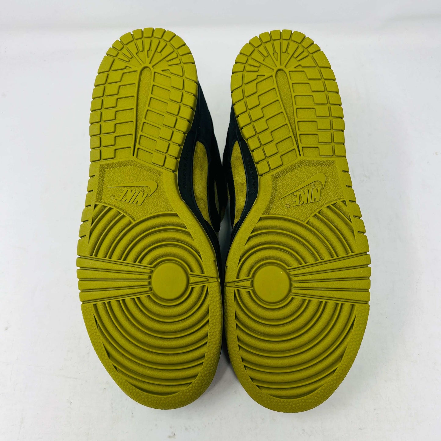 Nike SB Dunk Low Supreme 94 Camper Green