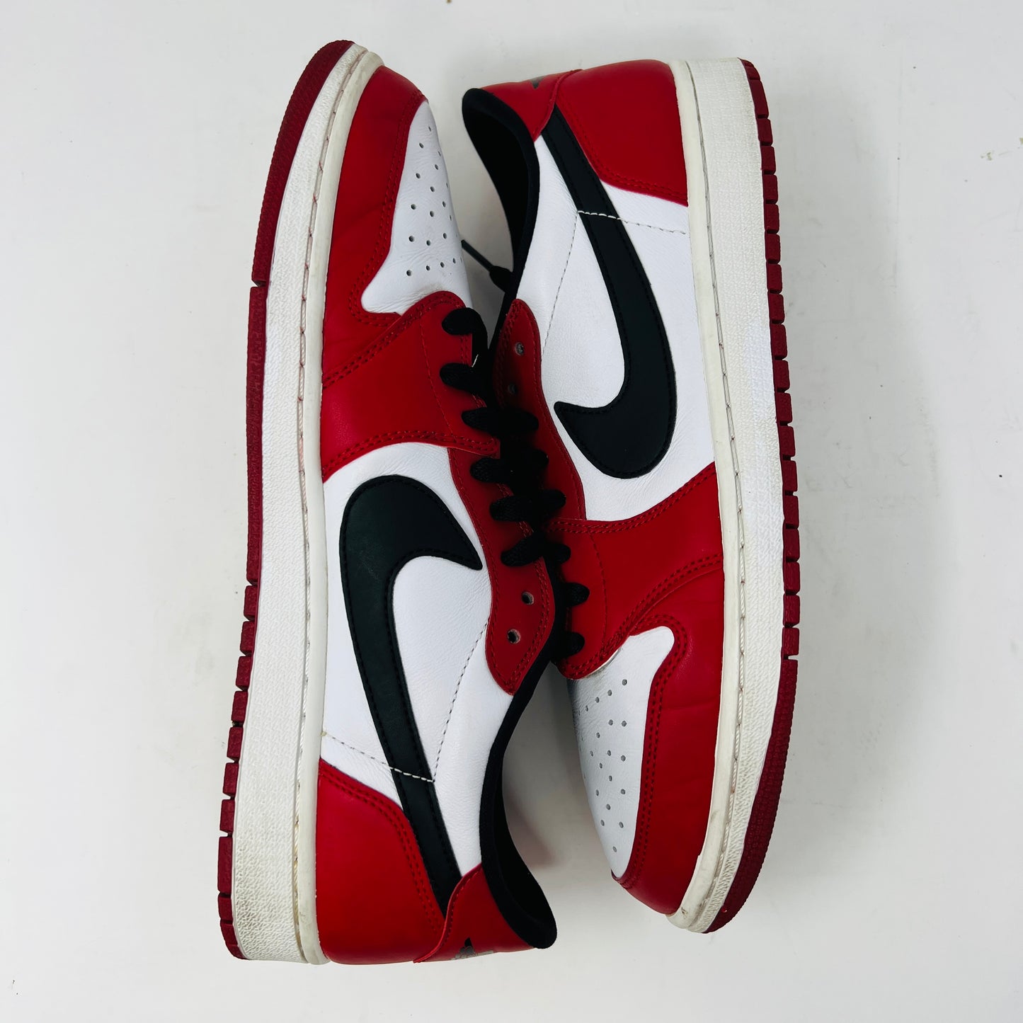 Jordan 1 Retro Low Chicago (2016)