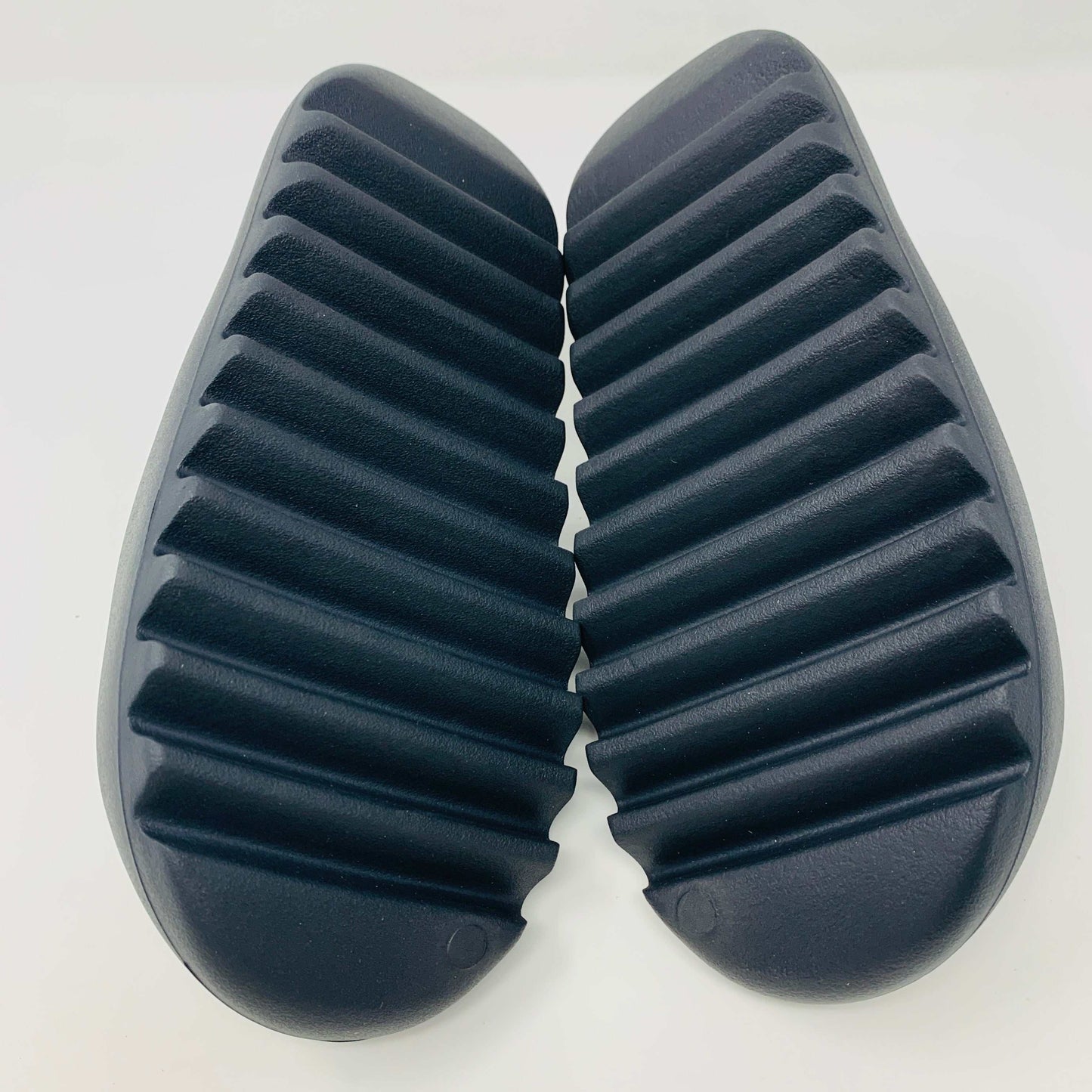 Yeezy Slide Onyx, brand new, 2022 release, authentic footwear.