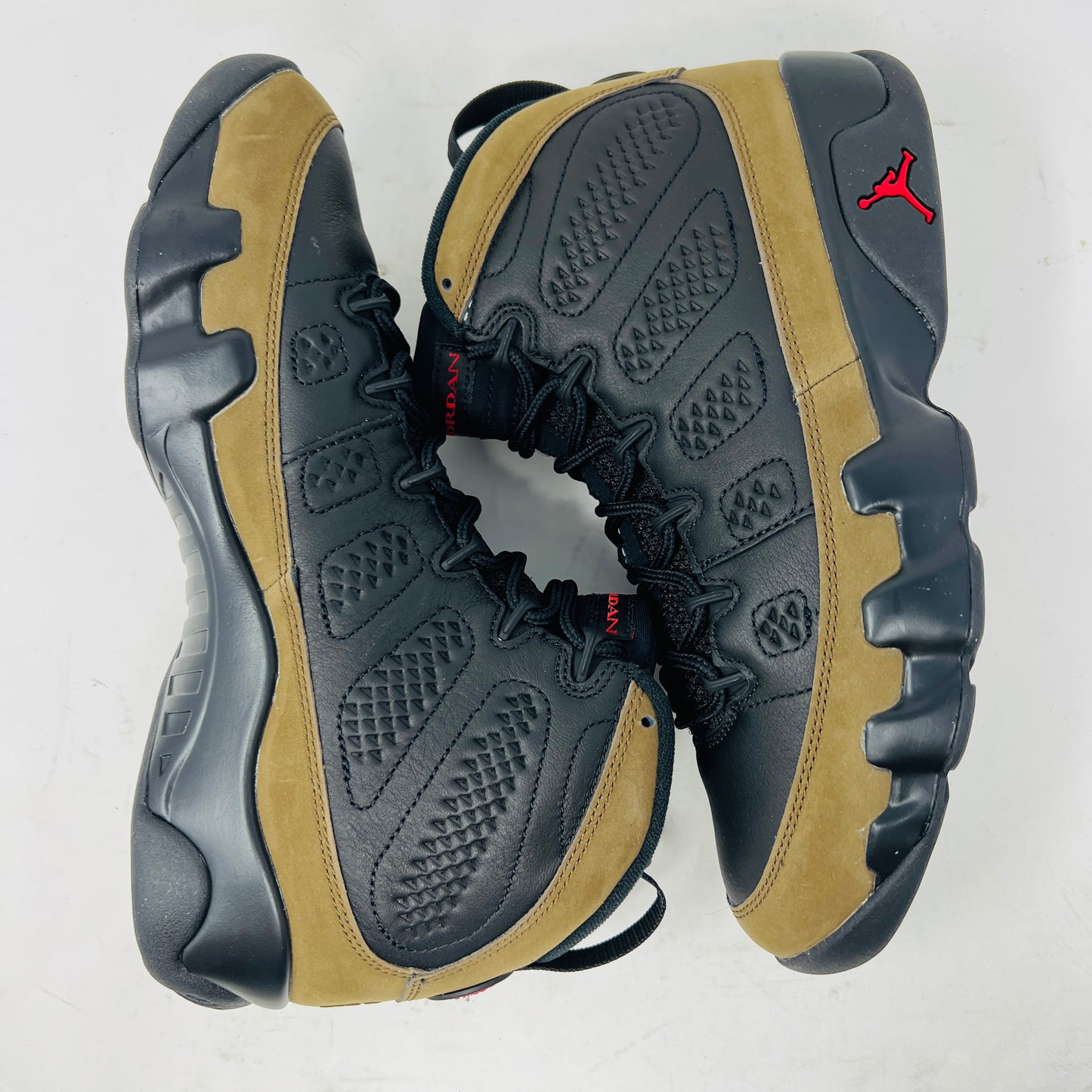 Jordan 9 Retro Olive (2024)