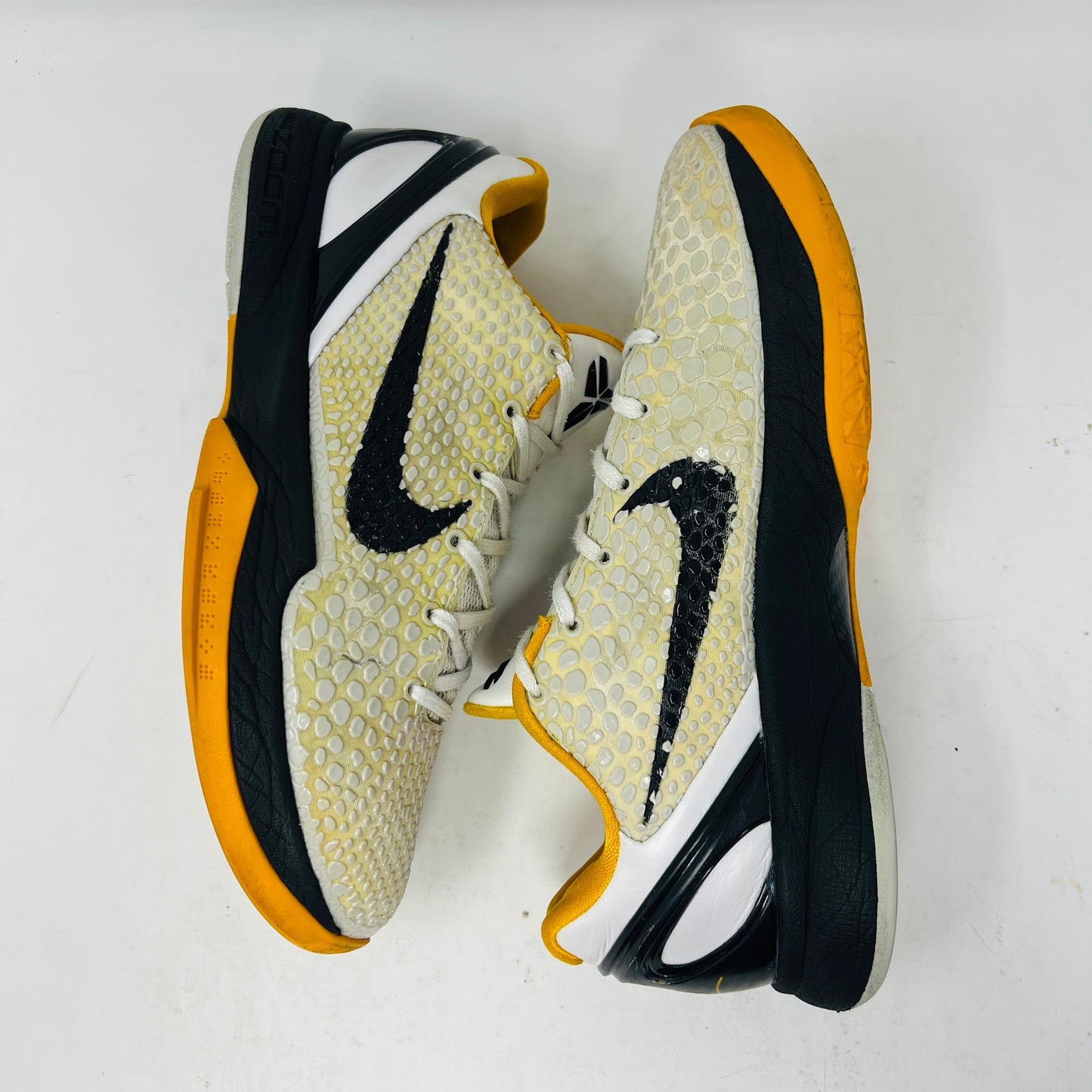 Kobe 6 Protro Playoff Pack White Del Sol