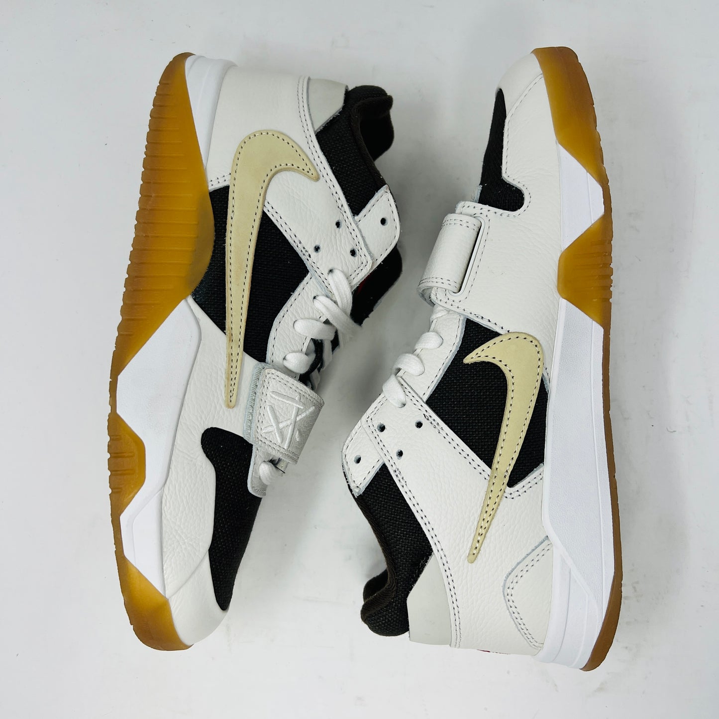 Jordan Jumpman Jack TR Travis Scott Sail