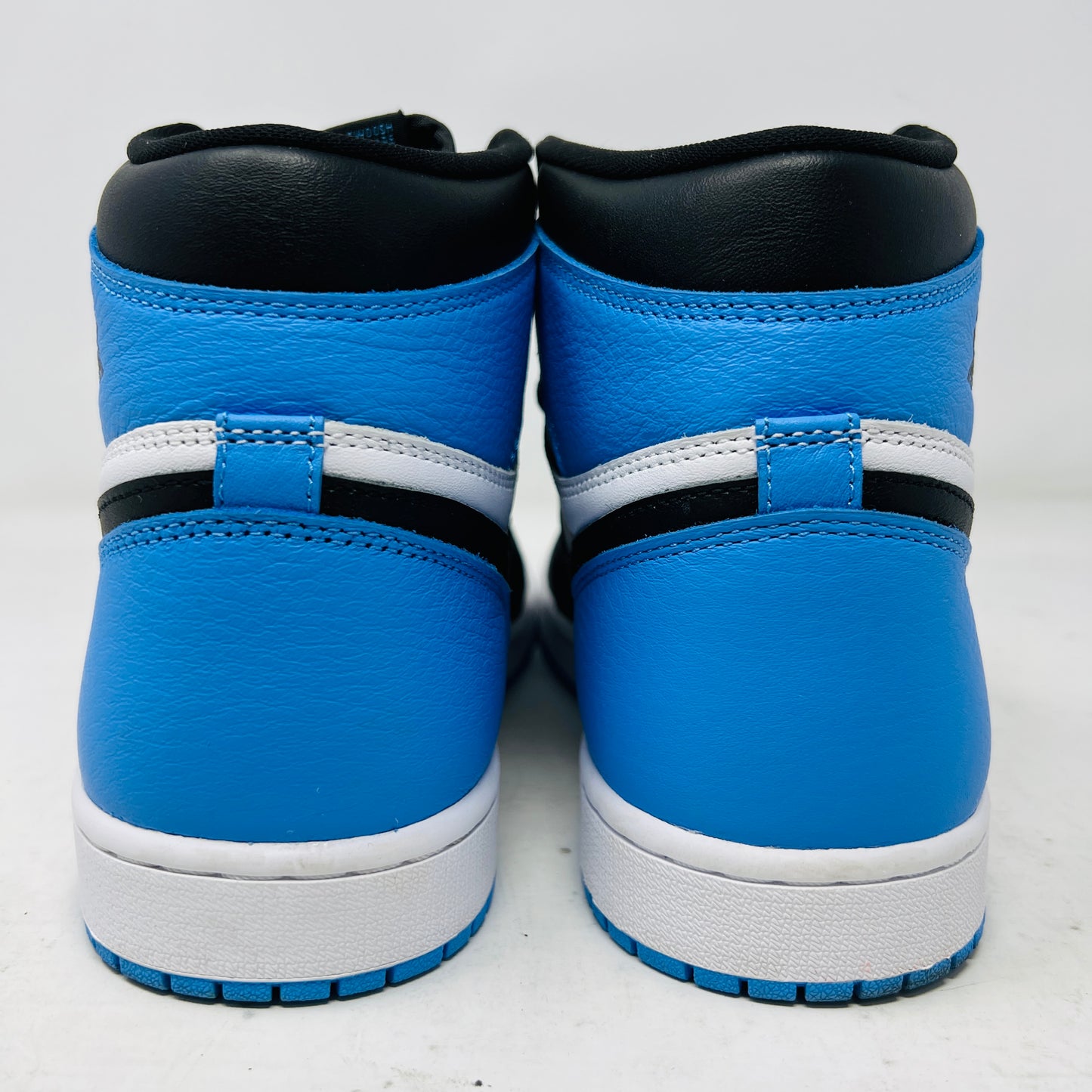 Jordan 1 Retro High OG UNC Toe