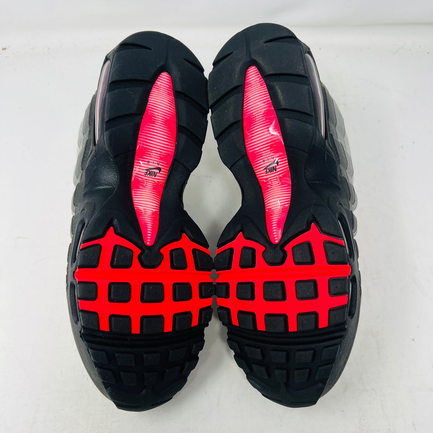 Nike Air Max 95 OG Big Bubble Solar Red 2.0 (2025)