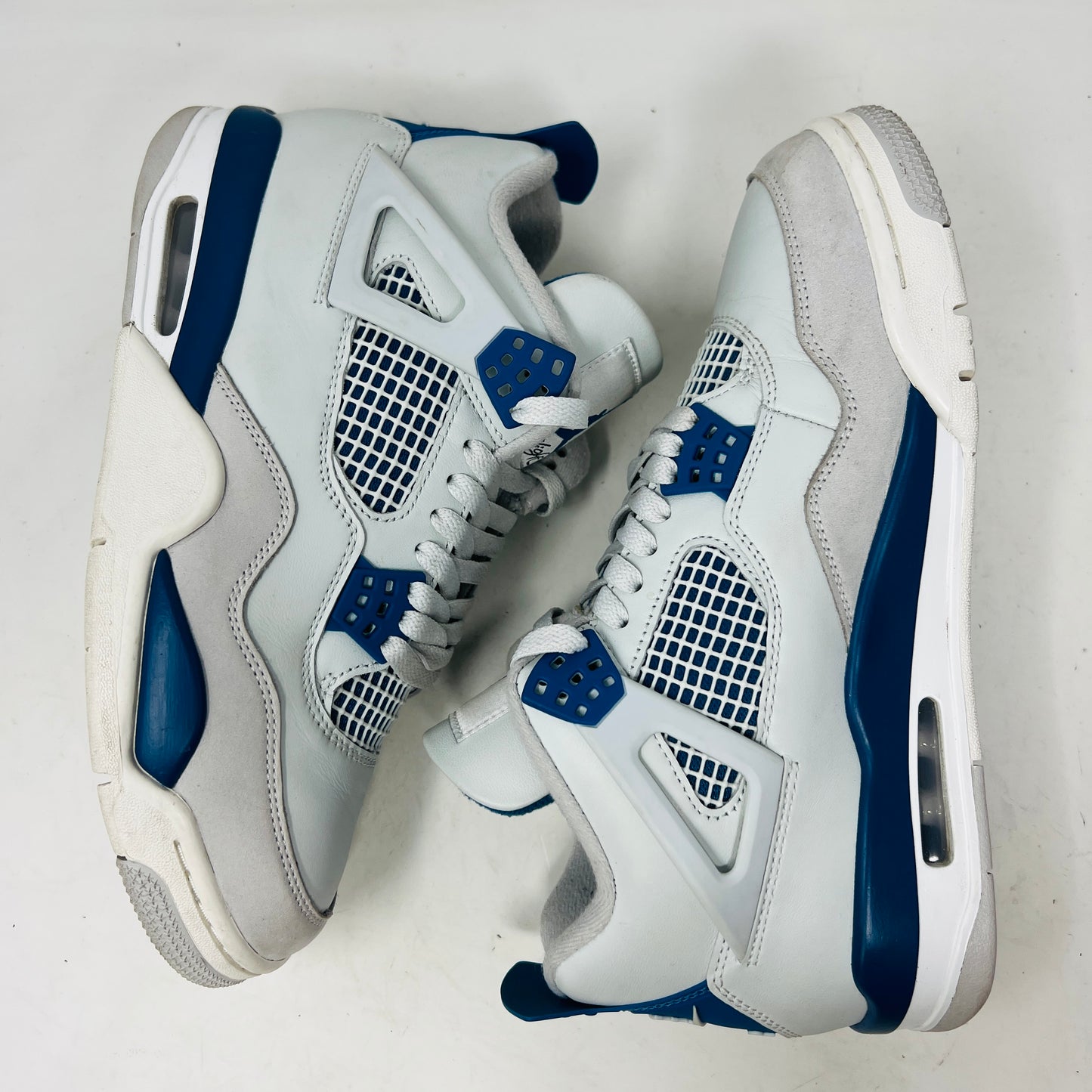 Jordan 4 Retro Military Blue