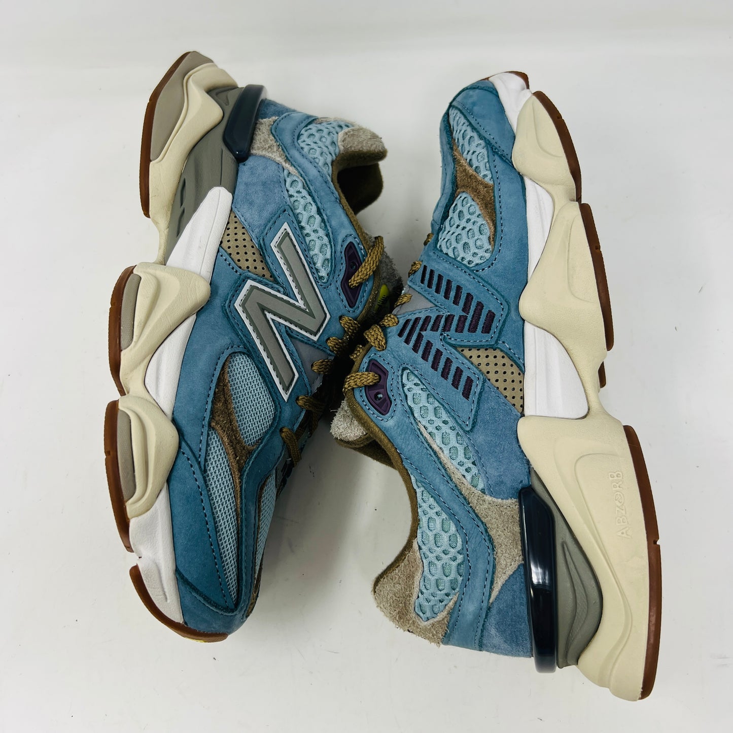 New Balance 9060 Bodega Age of Discovery