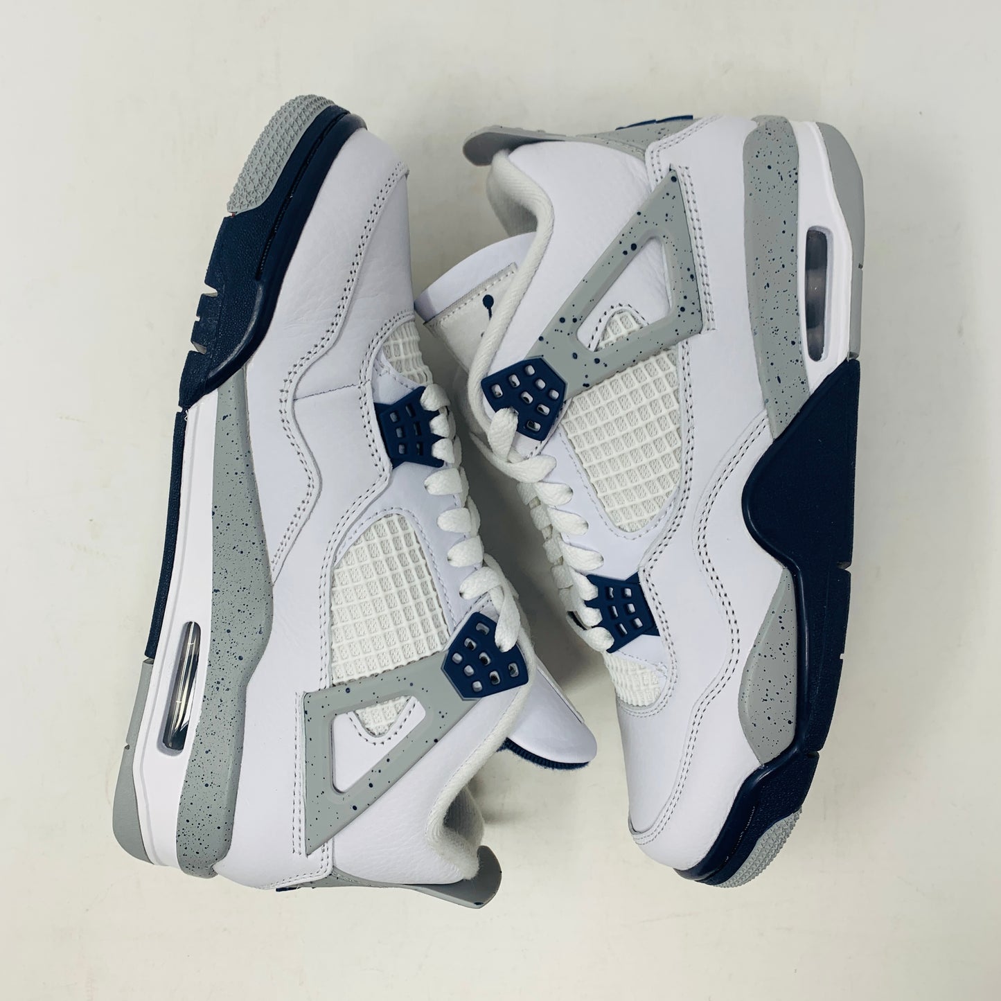 Jordan 4 Retro Midnight Navy