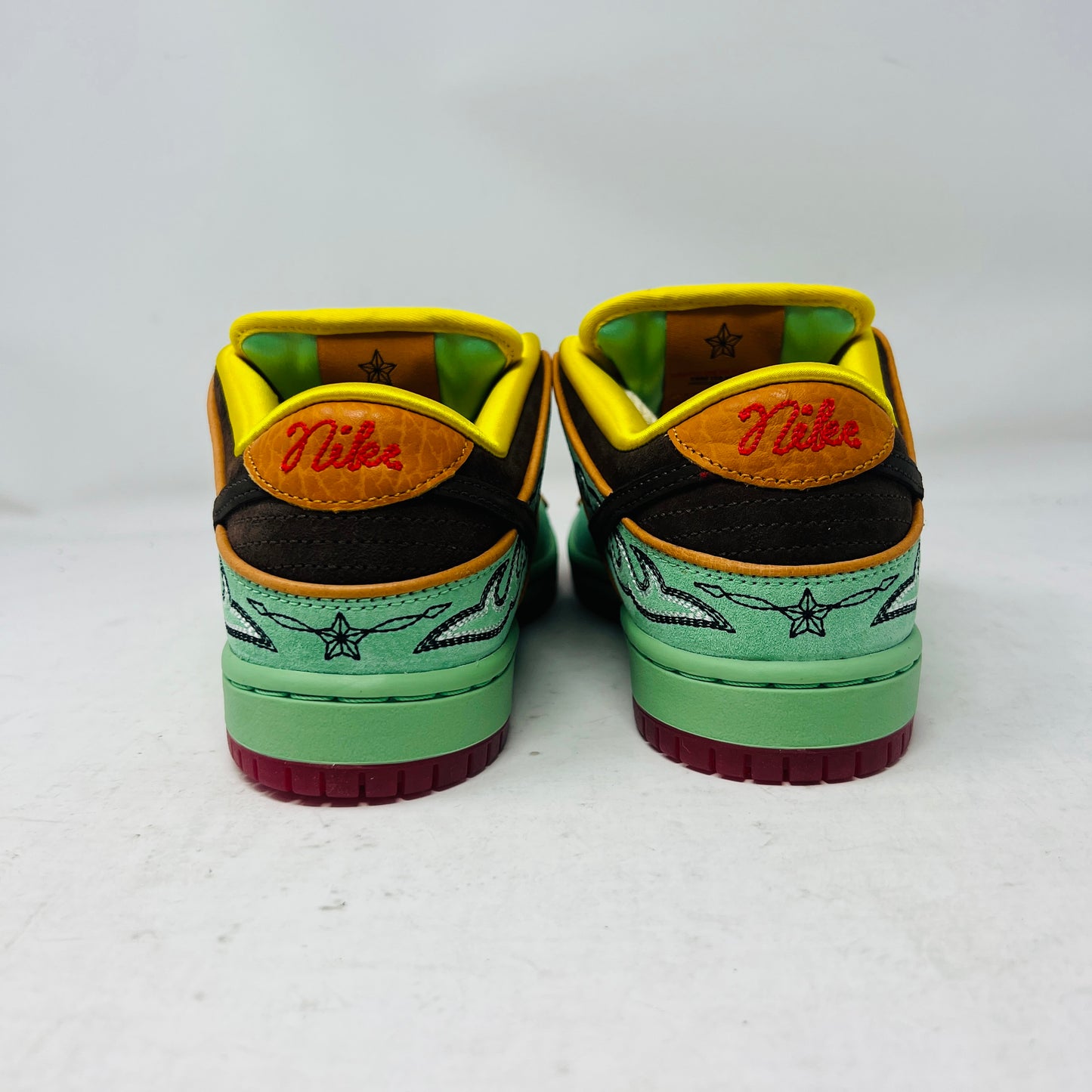 Nike SB Dunk Low Rodeo Tourmaline