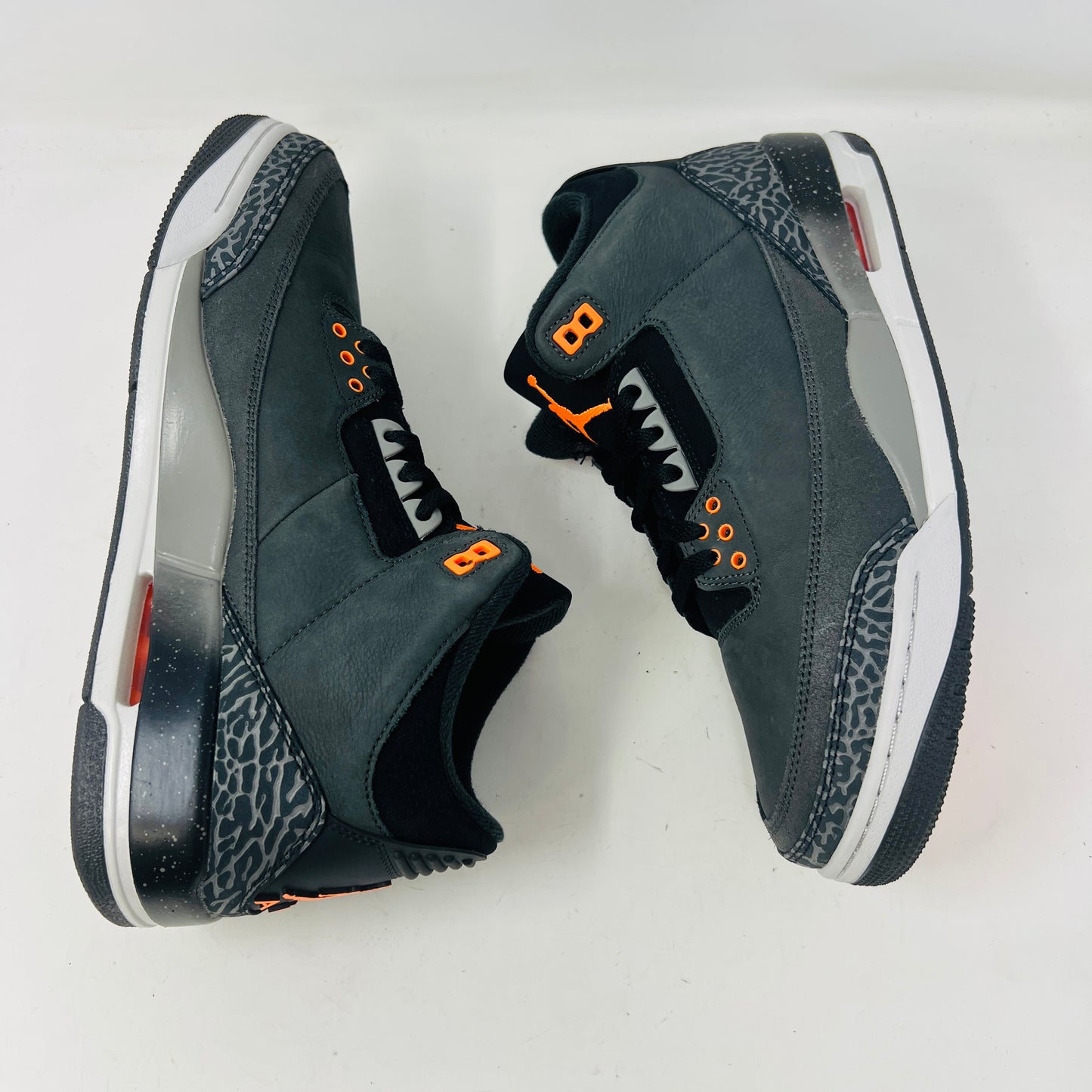 Jordan 3 Retro Fear Pack (2023)