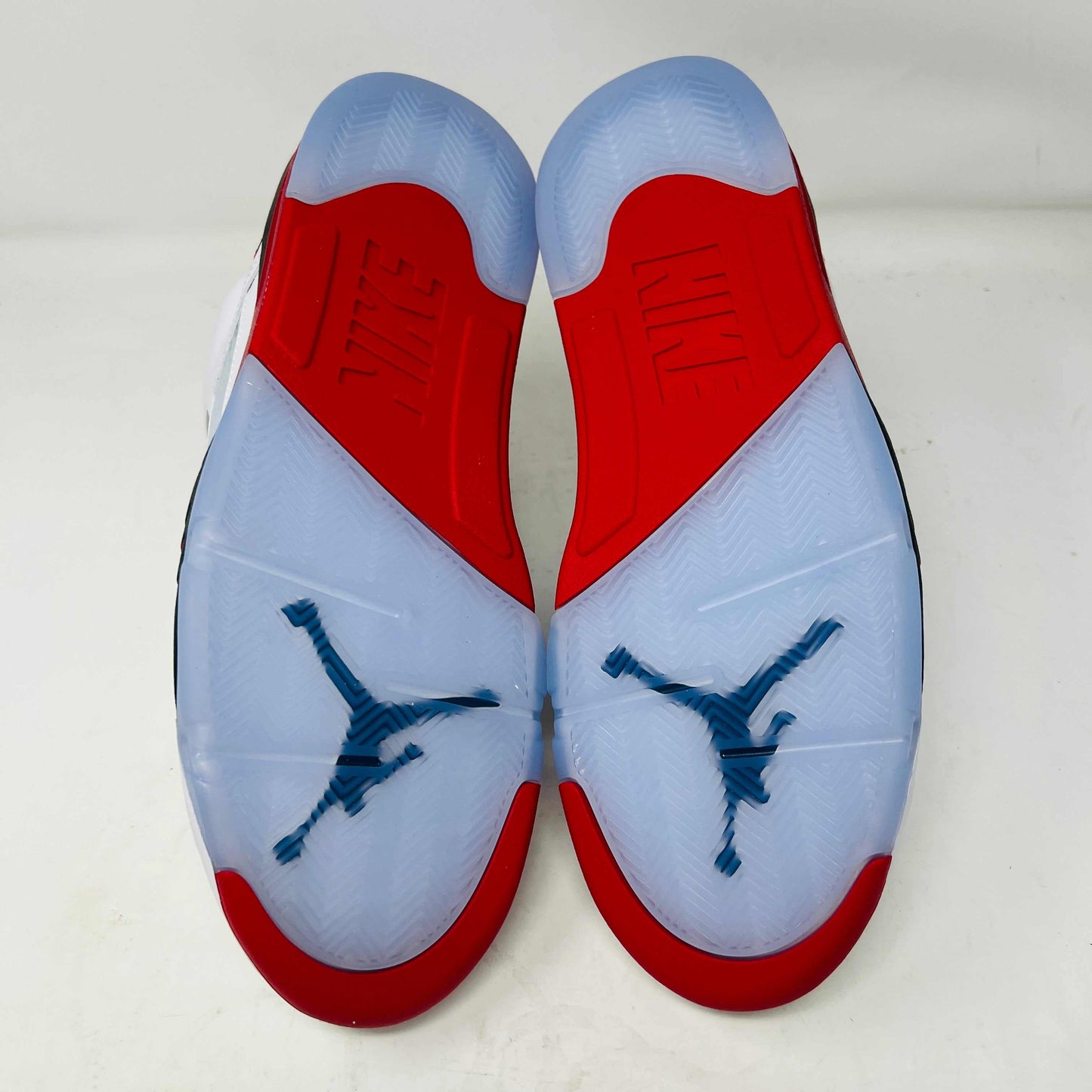 Jordan 5 Retro Fire Red Black Tongue (2025)