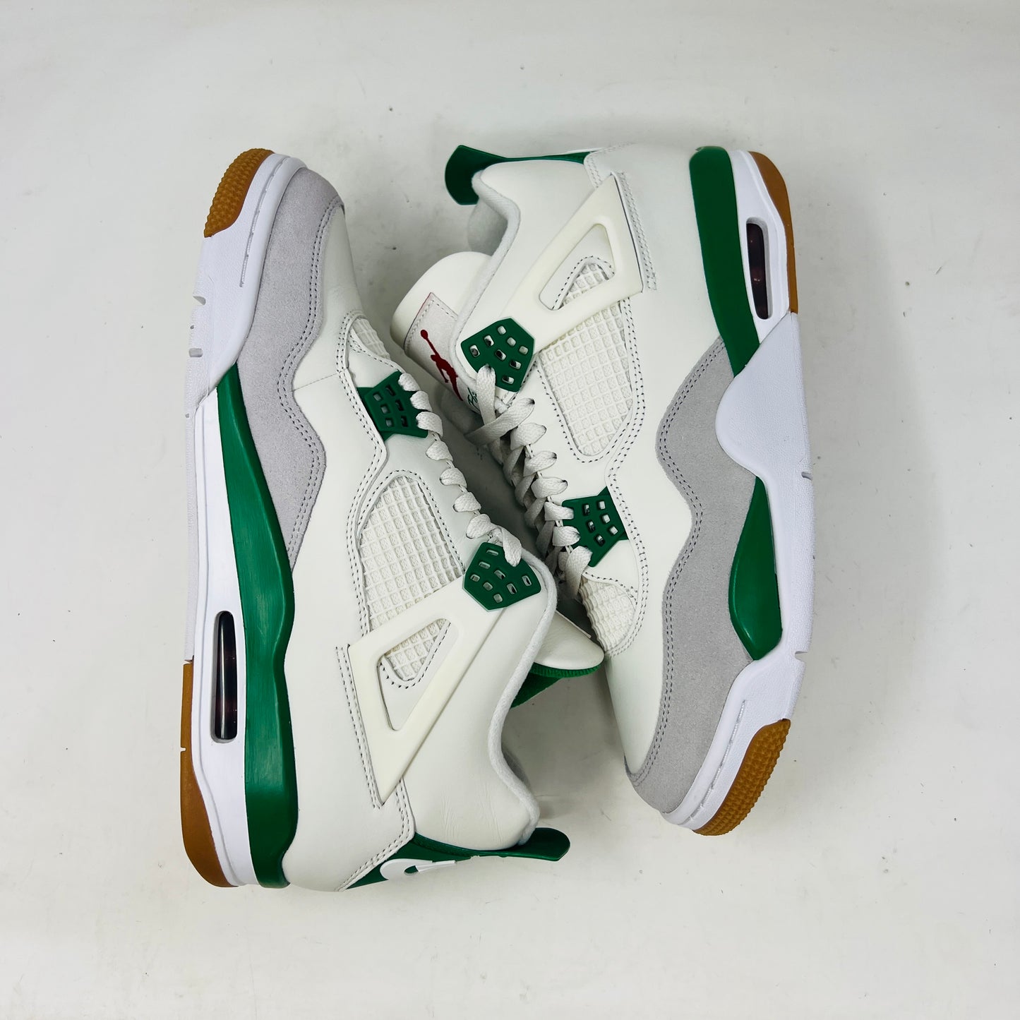 Jordan 4 Retro SB Pine Green