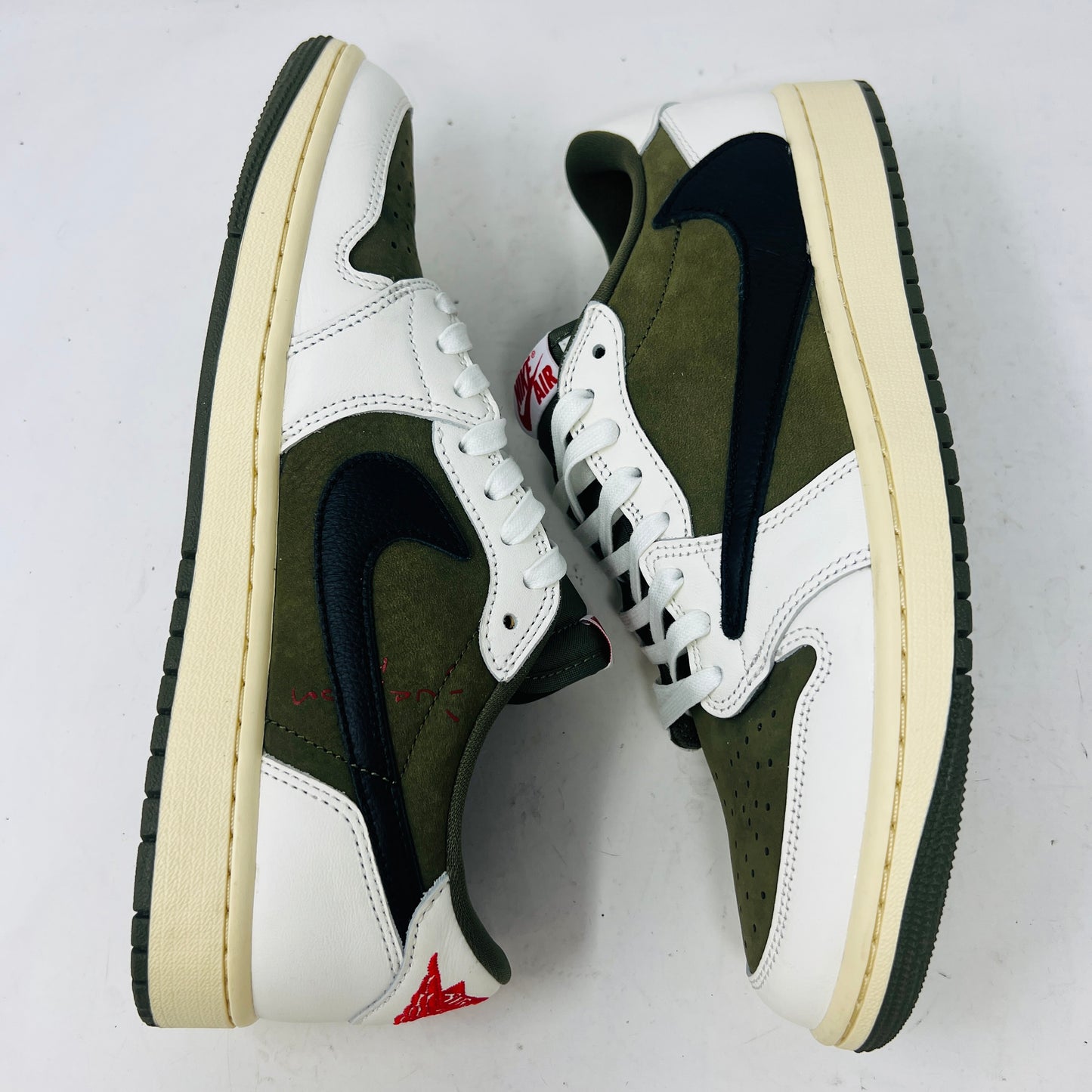 Jordan 1 Retro Low OG SP Travis Scott Medium Olive