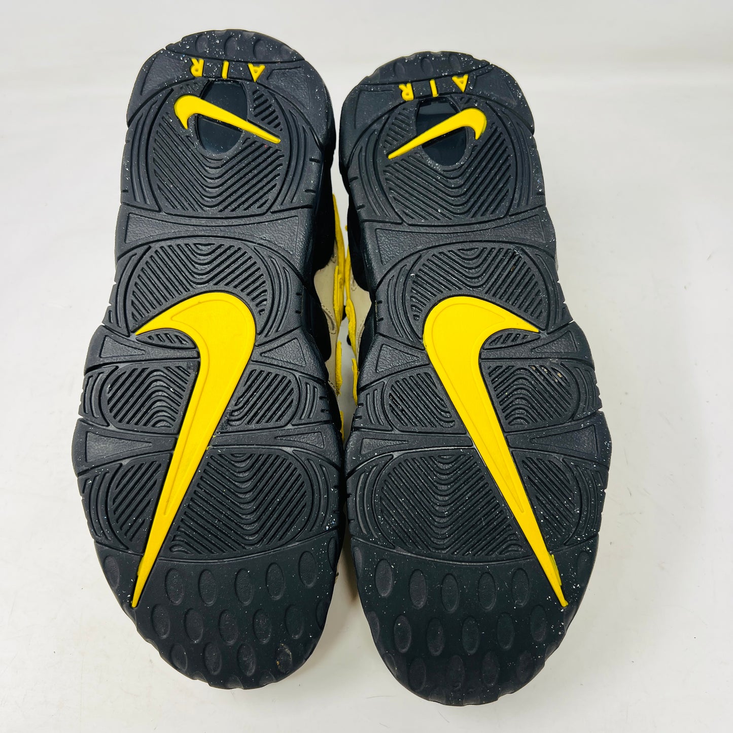 Nike Air More Uptempo Low AMBUSH Vivid Sulfur Limestone