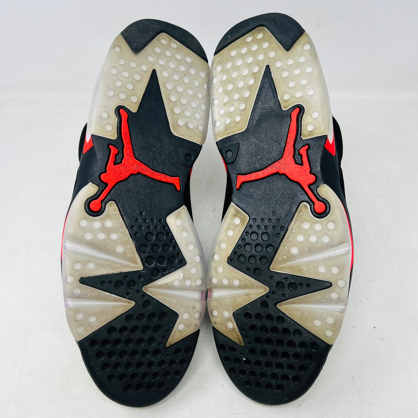 Jordan 6 Retro Black Infrared (2019)
