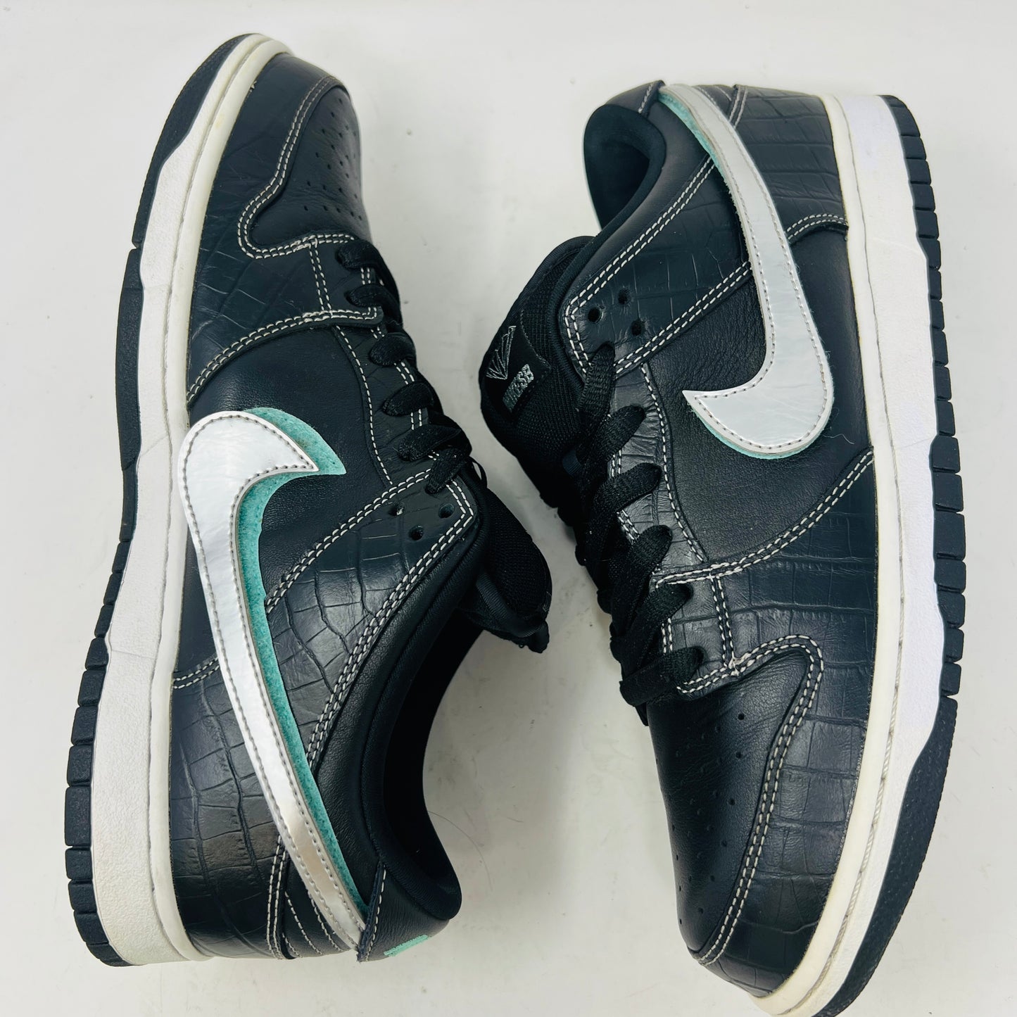 Nike SB Dunk Low Diamond Supply Co. Black Diamond