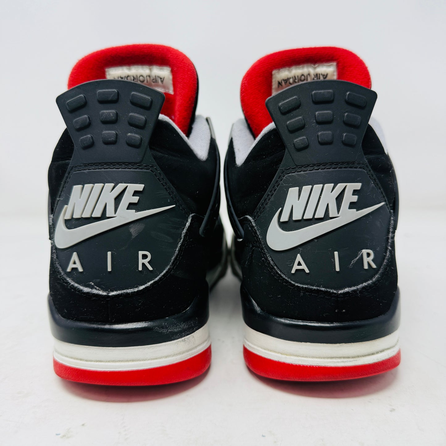 Jordan 4 Retro Bred (2019)