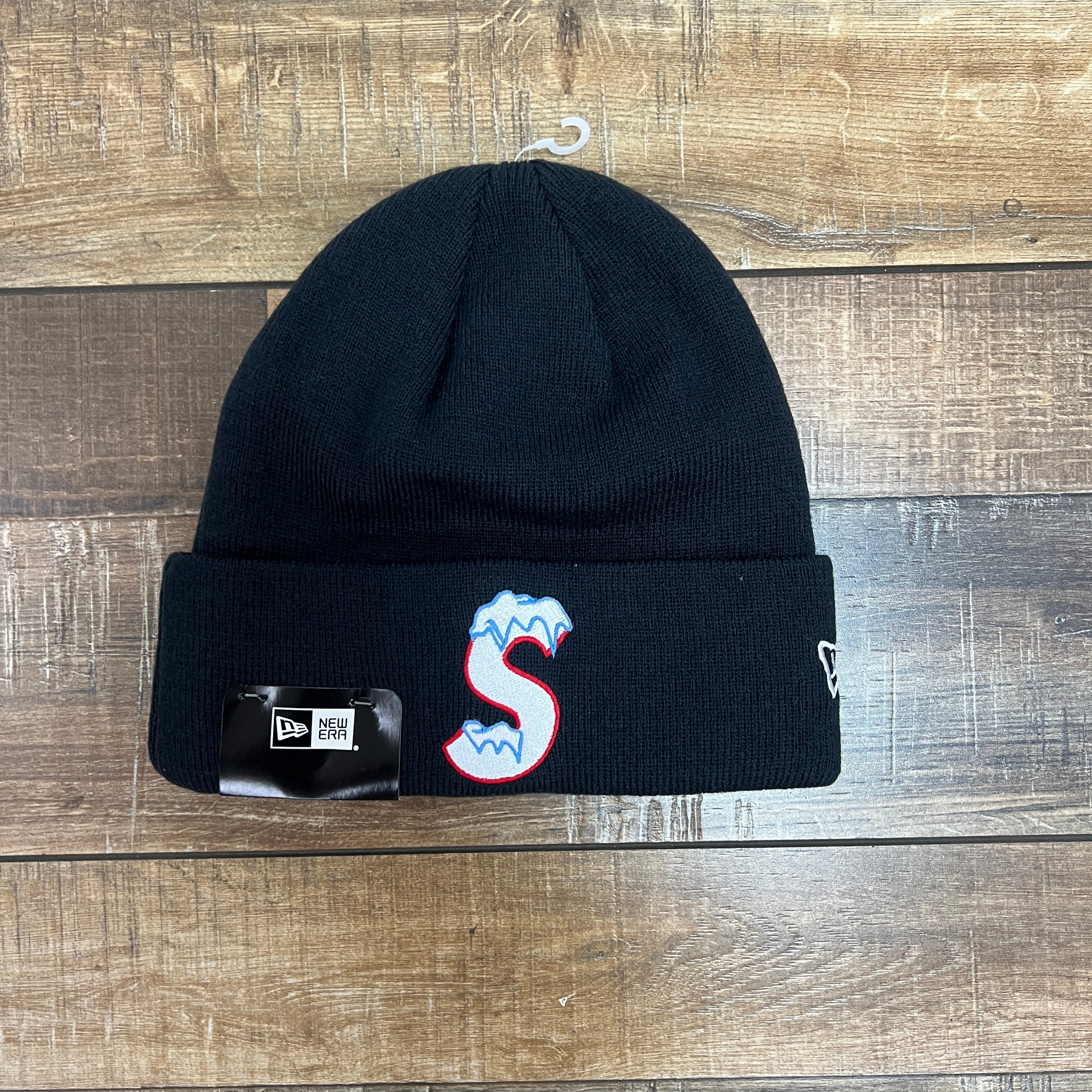 Supreme New Era S Logo Beanie (FW20) Navy – Holy Ground