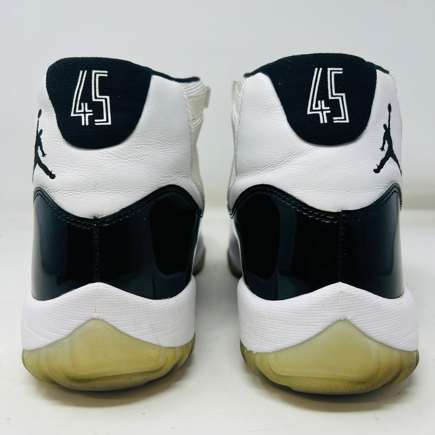Jordan 11 Retro Concord (2018)