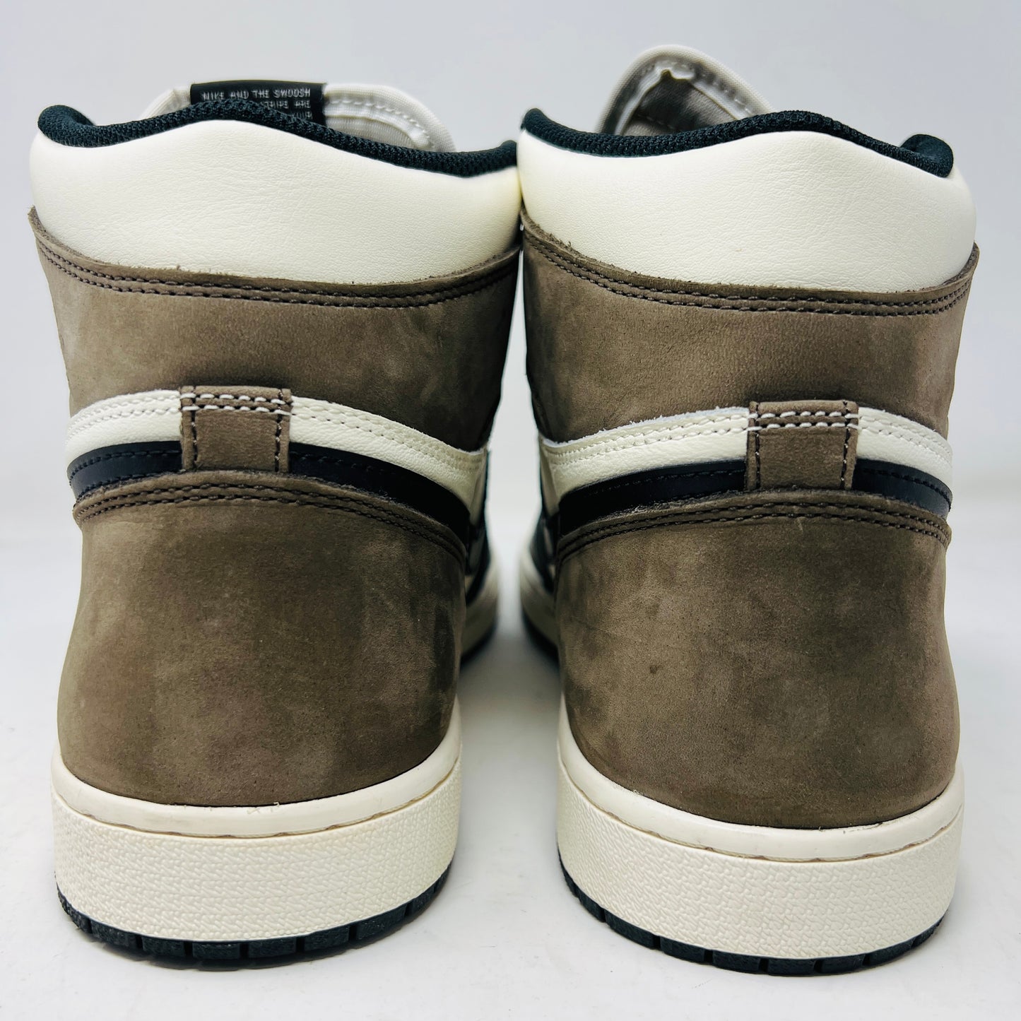 Jordan 1 Retro High Dark Mocha